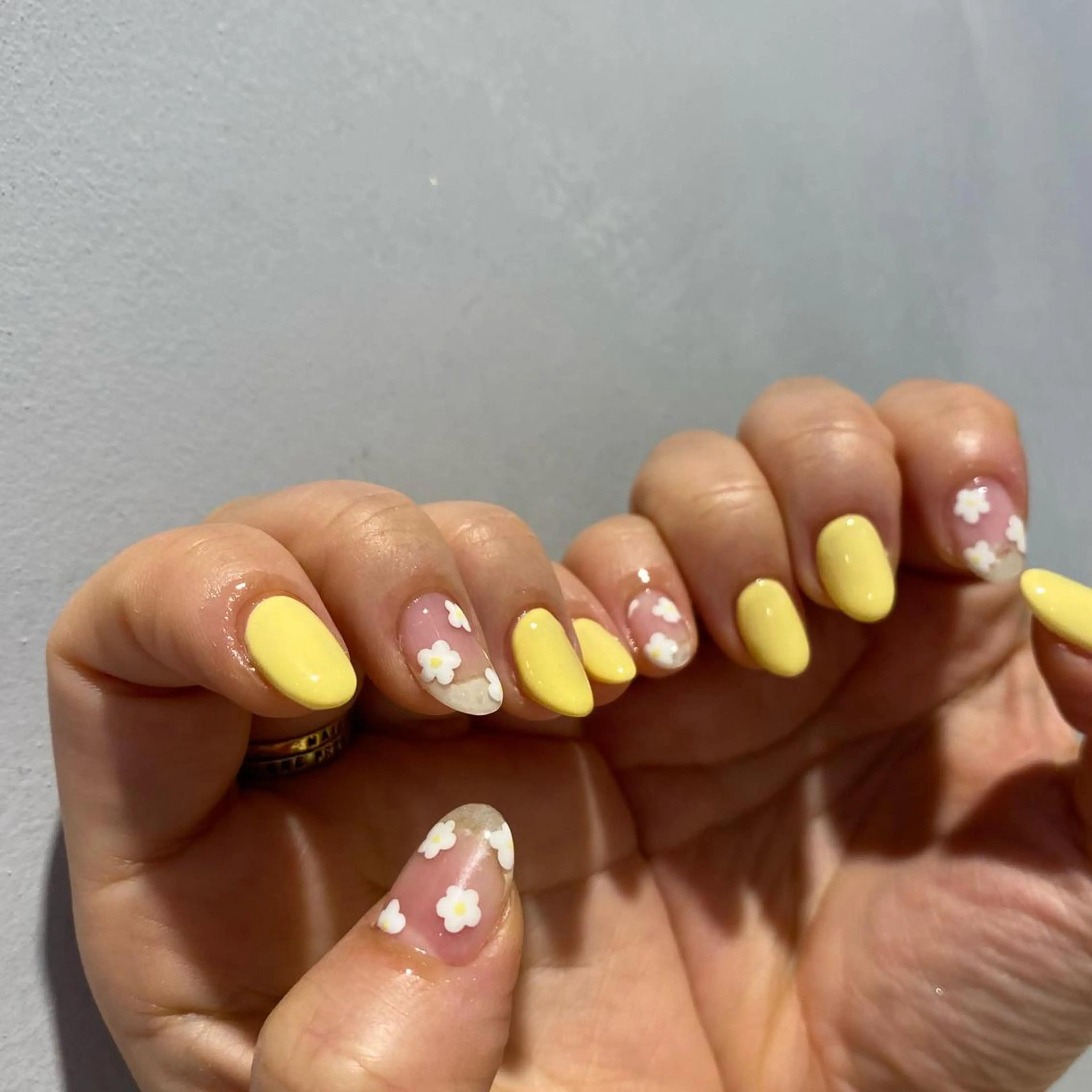 ネイル ニュアンスネイル ハンドネイル RINO AMANE nailのネイルデザイン
