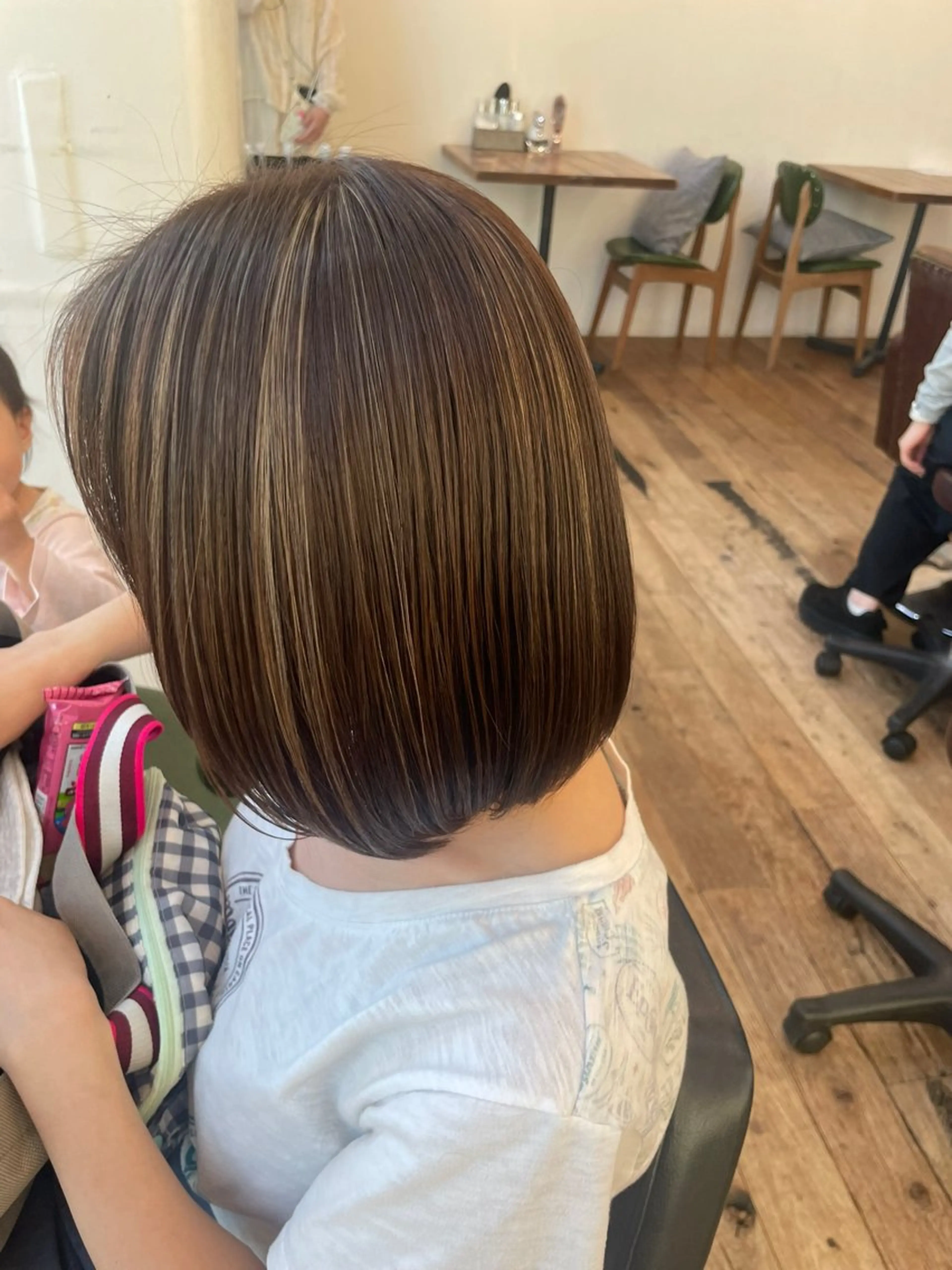 ショート カラー ブリーチ 透明感カラー ハイライトカラー ハイライト 似合わせカット‪// 鶴我万唯華のヘアスタイル