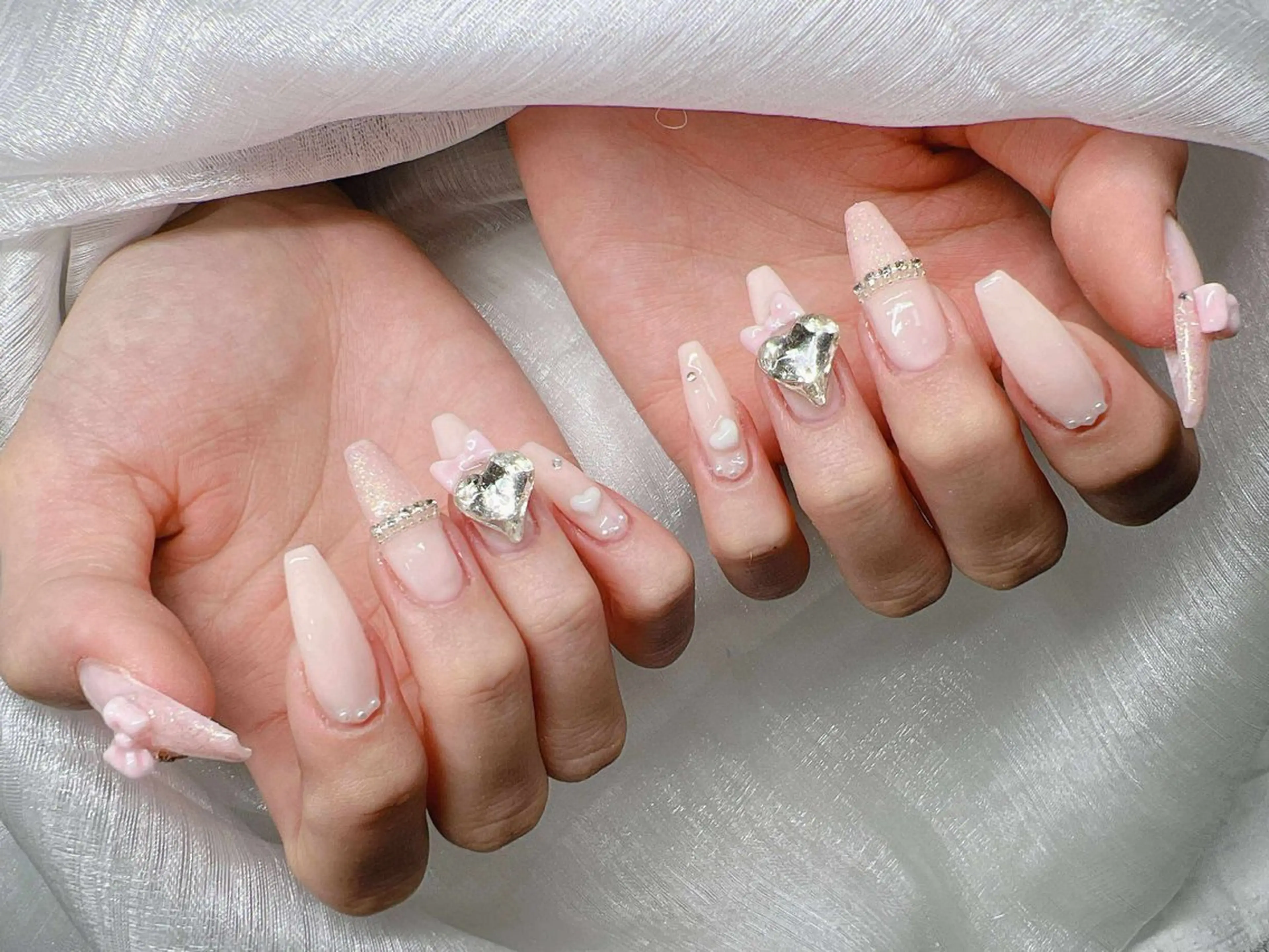 ネイル ハンドネイル Lee Nailsのネイルデザイン