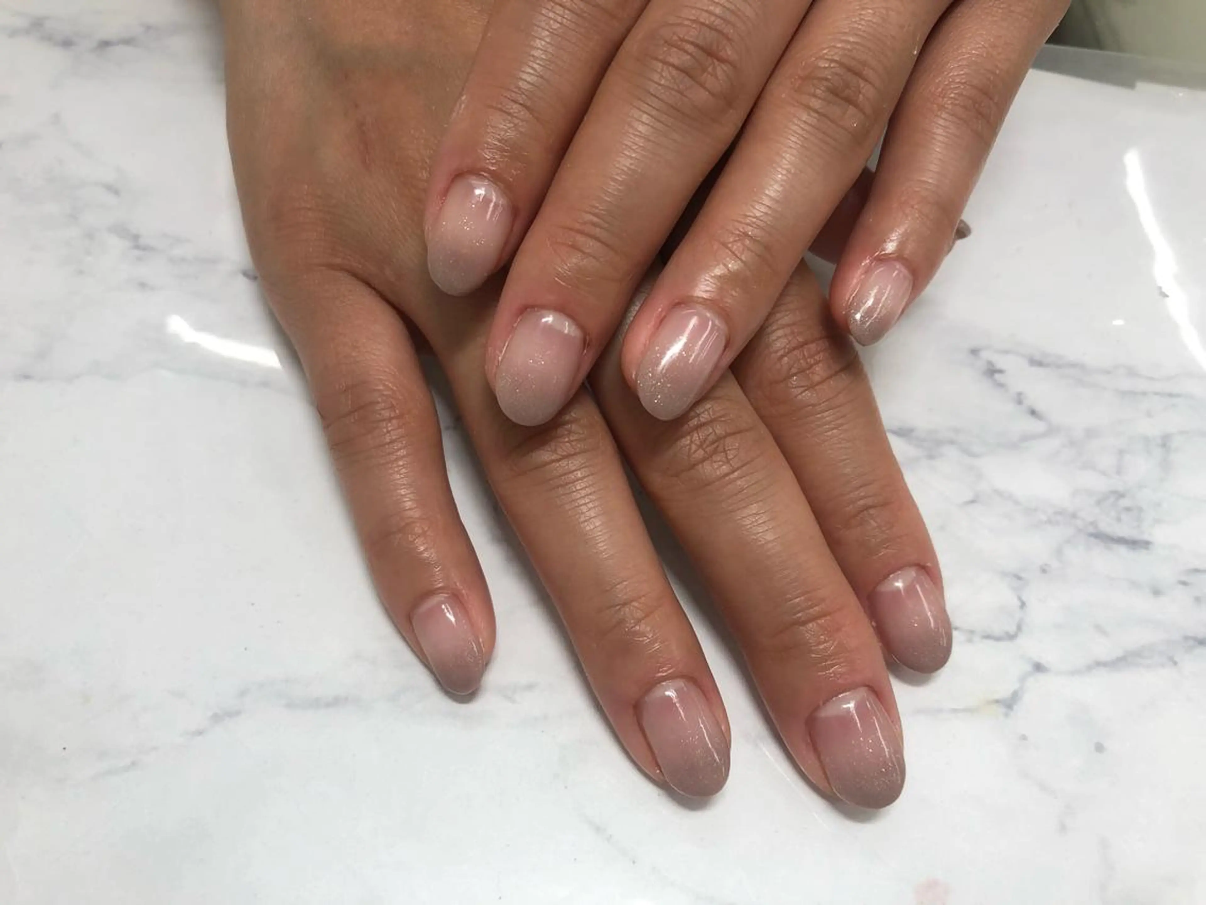 ネイル グラデーション amore Dのネイルデザイン