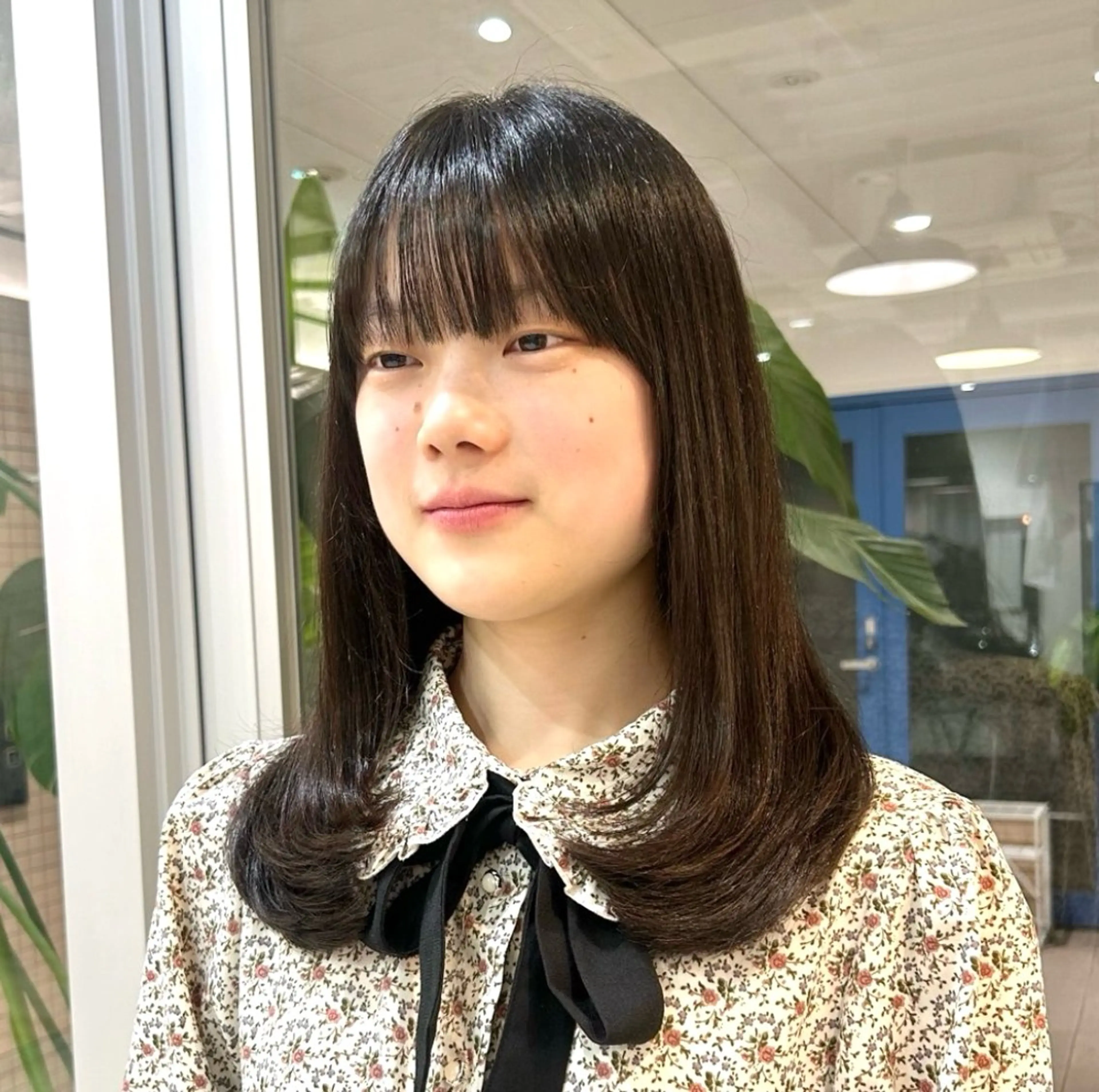 ミディアム カラー レイヤーカット 🪄レイヤーカット／ IKUMI🌙のヘアスタイル