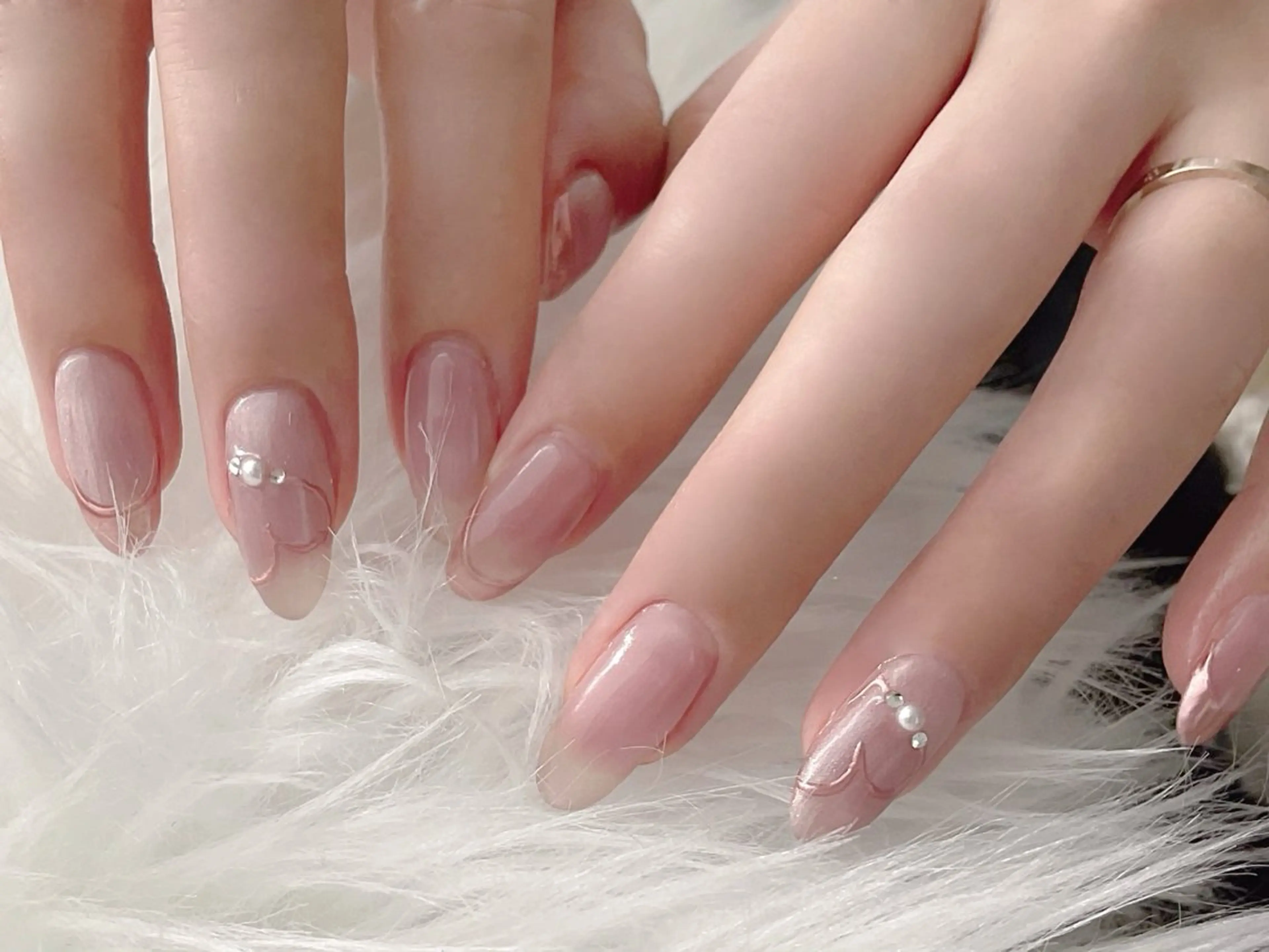 ネイル ジェルネイル ハート パラジェル Nolaslien Mayra 銀座店のネイルデザイン