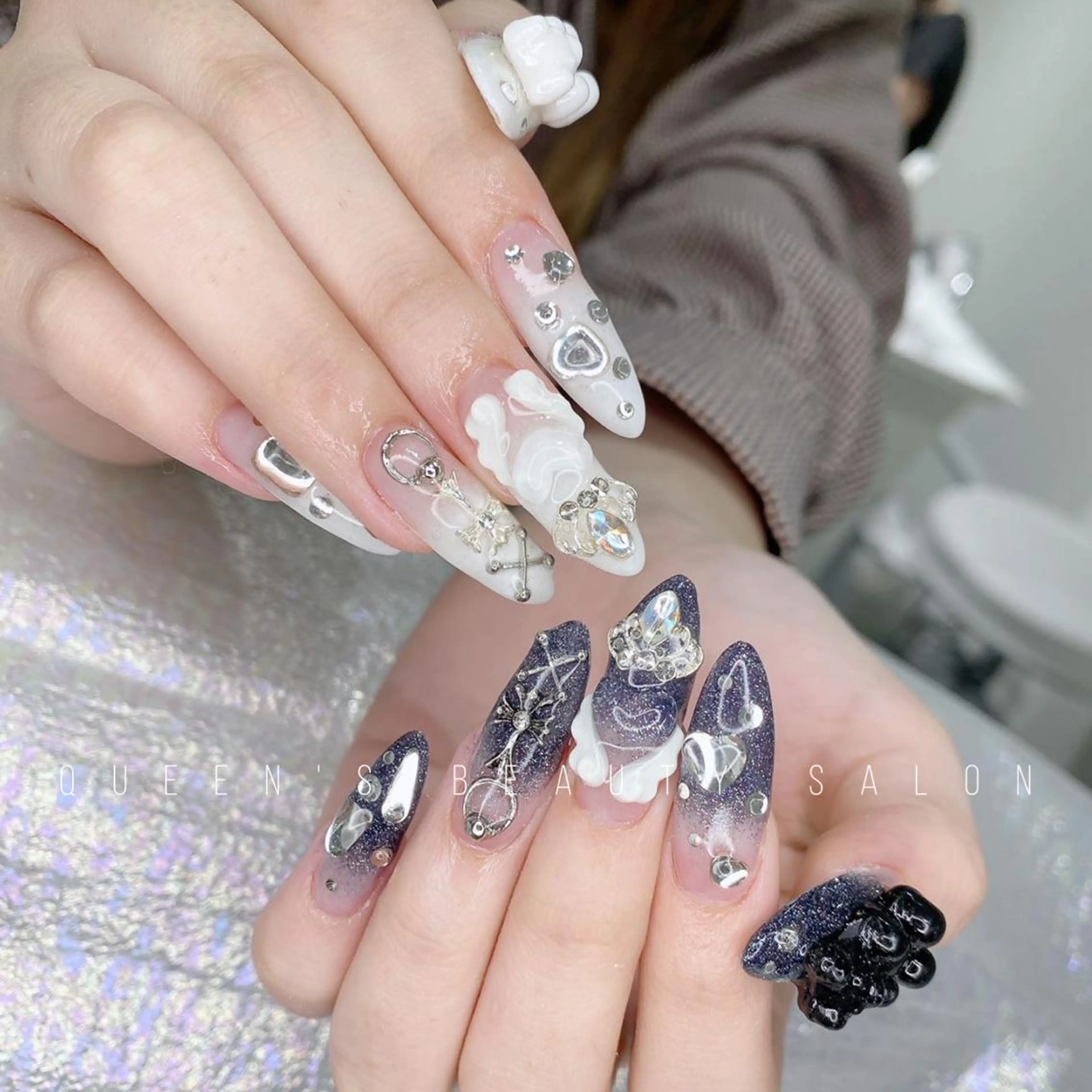 ネイル ハンドネイル Queens マオのネイルデザイン