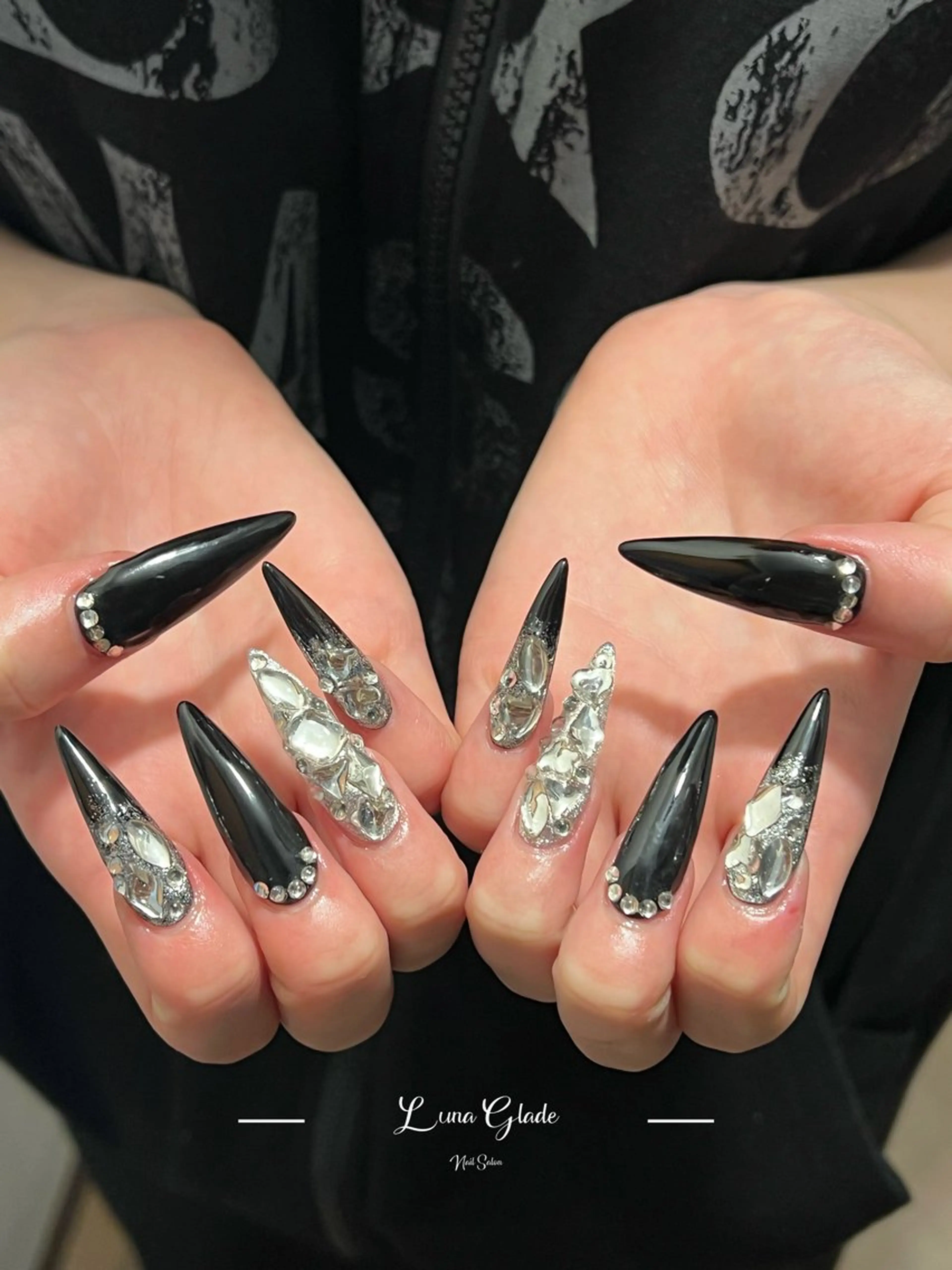 ネイル ハンドネイル Luna Gladeのネイルデザイン