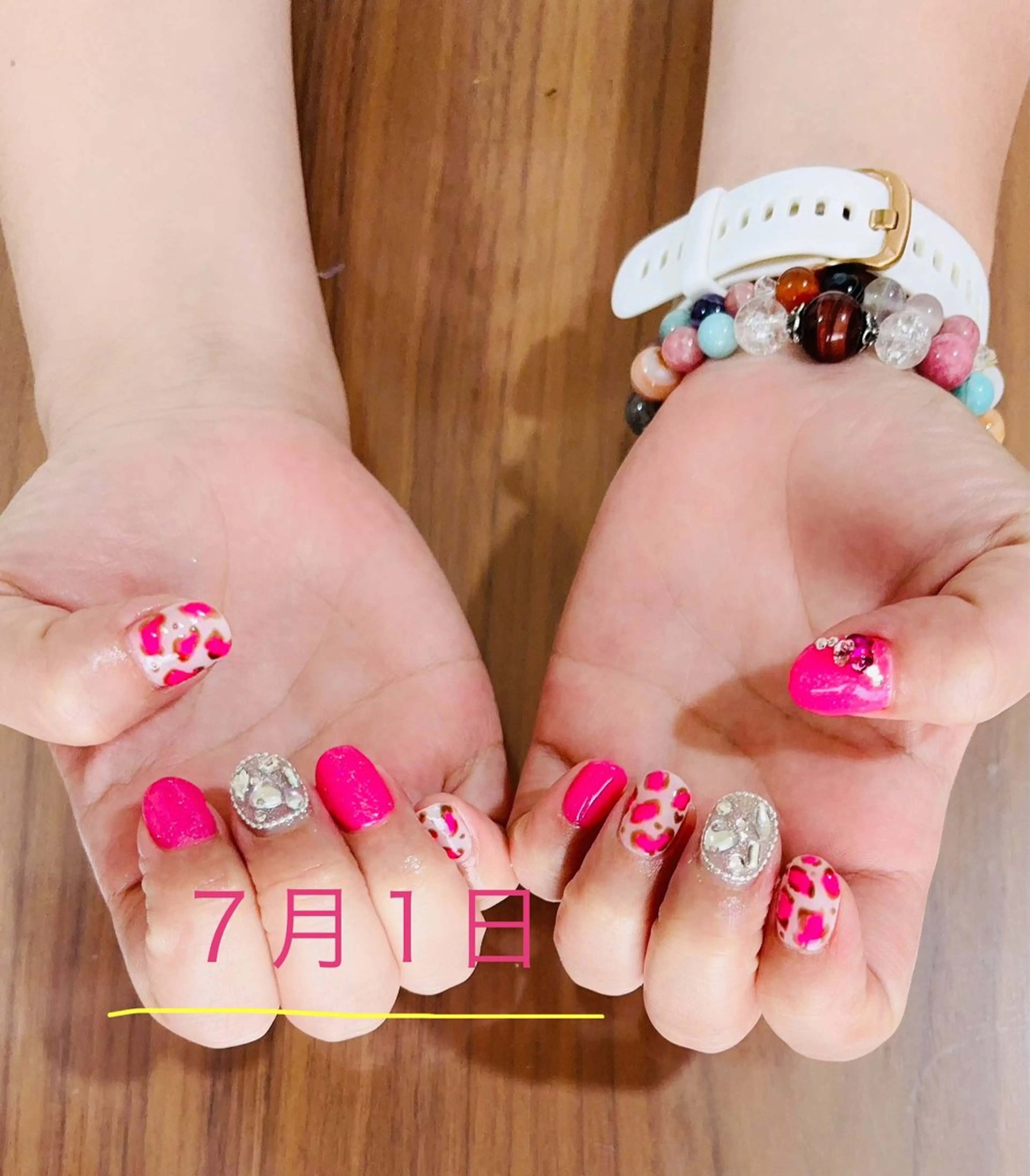 ネイル アニマル柄 ラメ(グリッター) ピンク 自宅サロン mArsのネイルデザイン