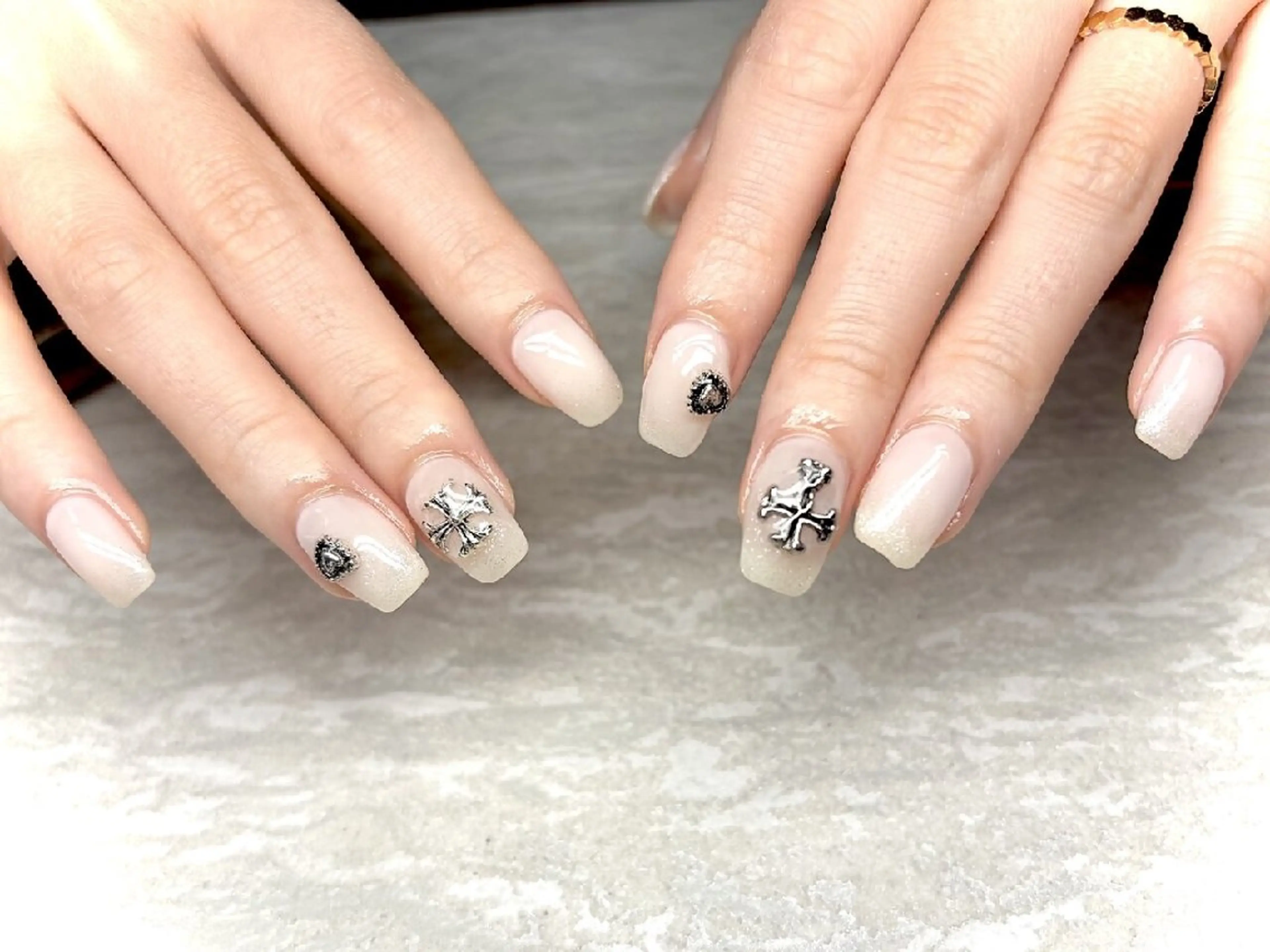 ネイル アートネイル 入学式 卒業式 韓国ネイル ラメ(グリッター) ハンドネイル JULIE NAILのネイルデザイン