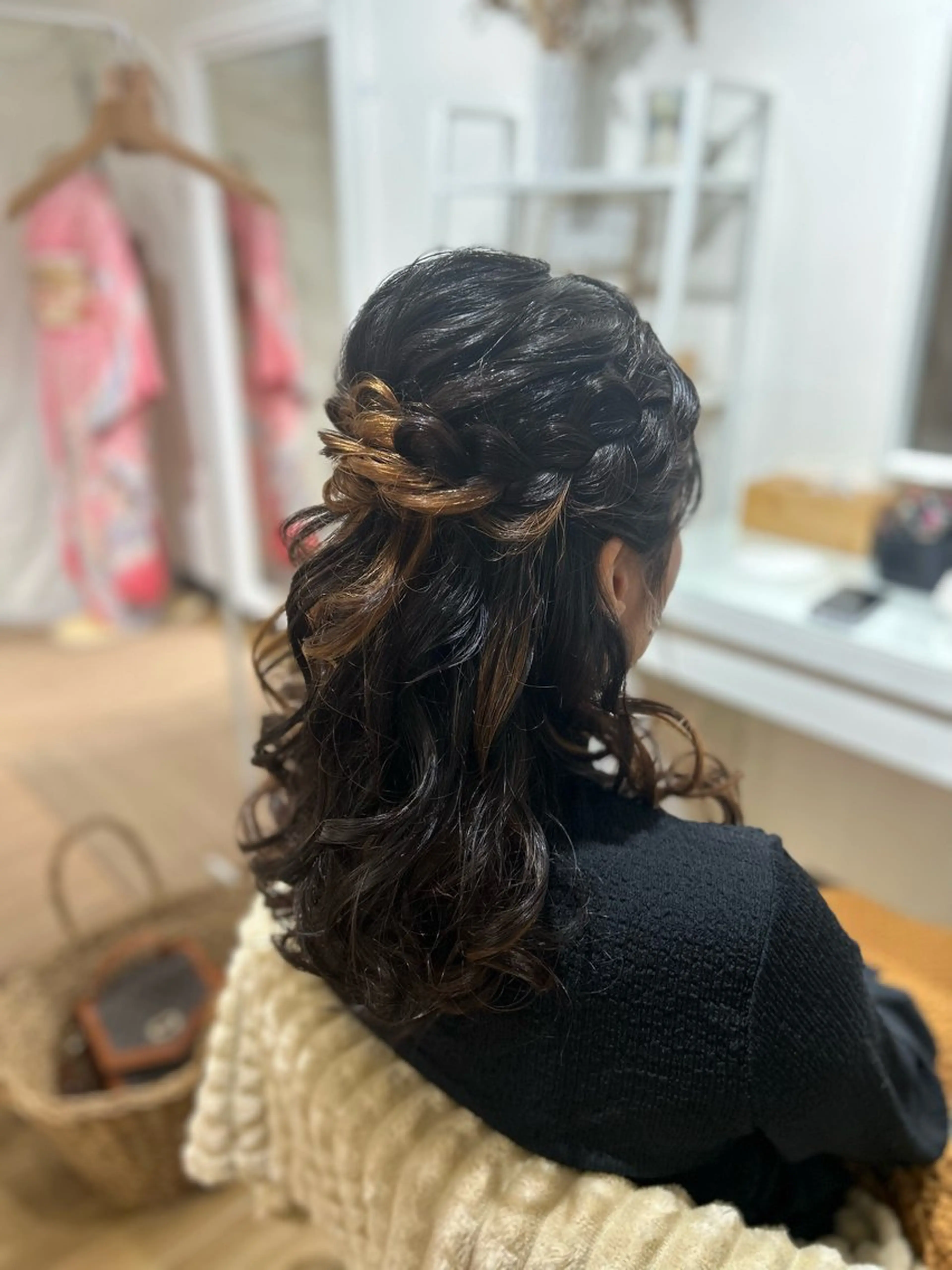 ヘアアレンジ make room Blissのヘアスタイル