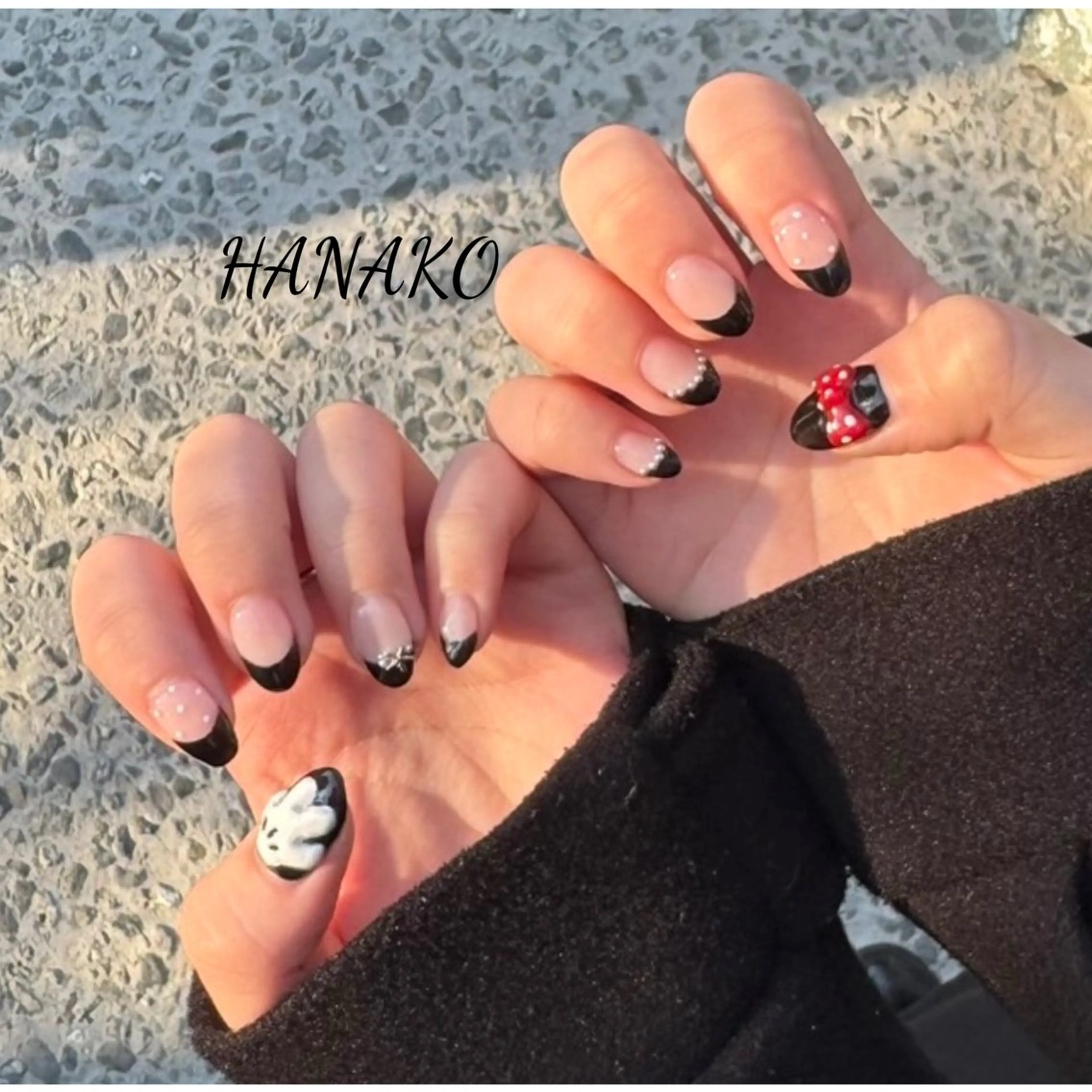 ネイル ドット 持ち込み ハンドネイル Nail salon Hanakoのネイルデザイン