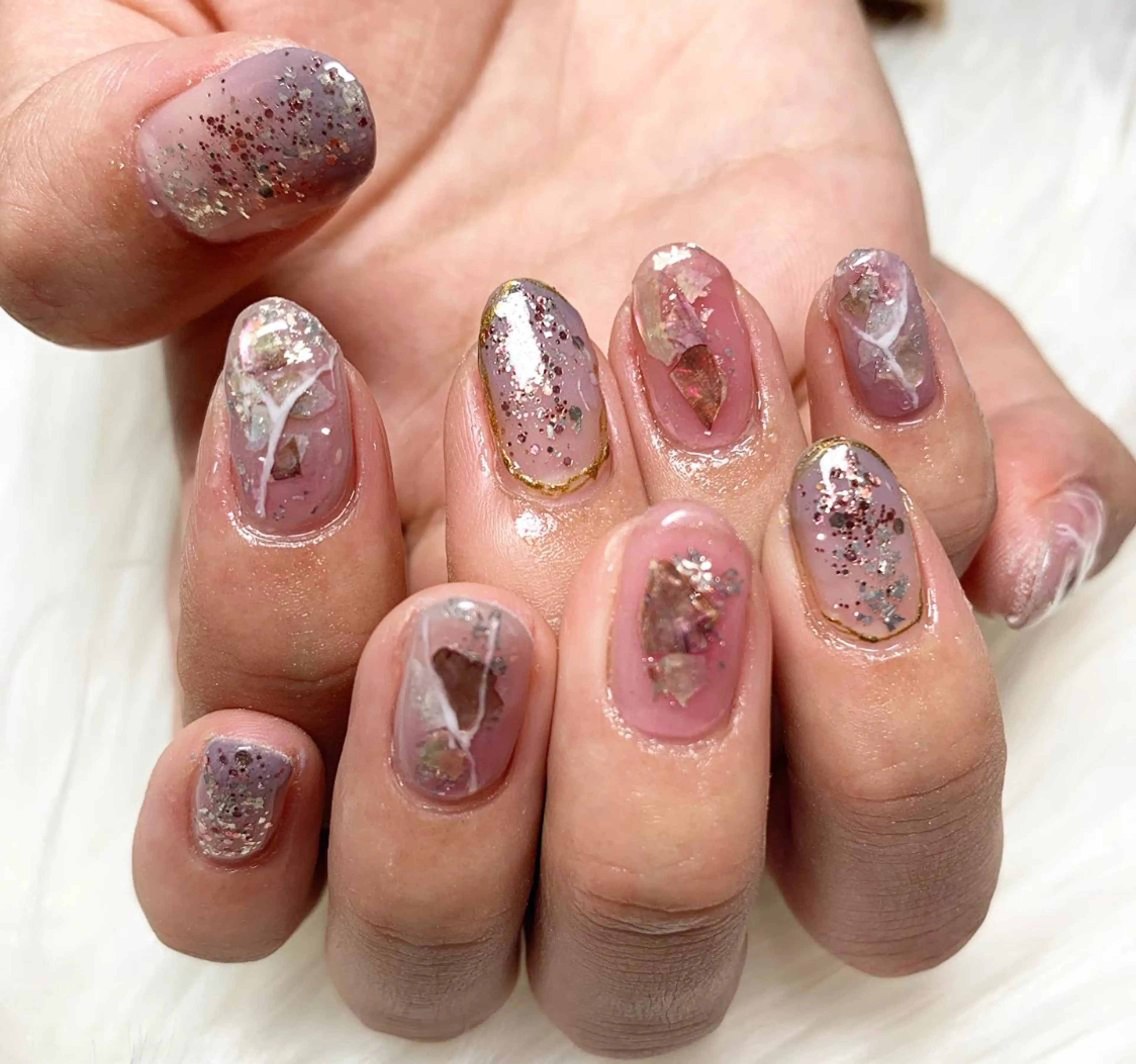 ネイル 駒月 明日香の眉毛・アイブロウイメージ