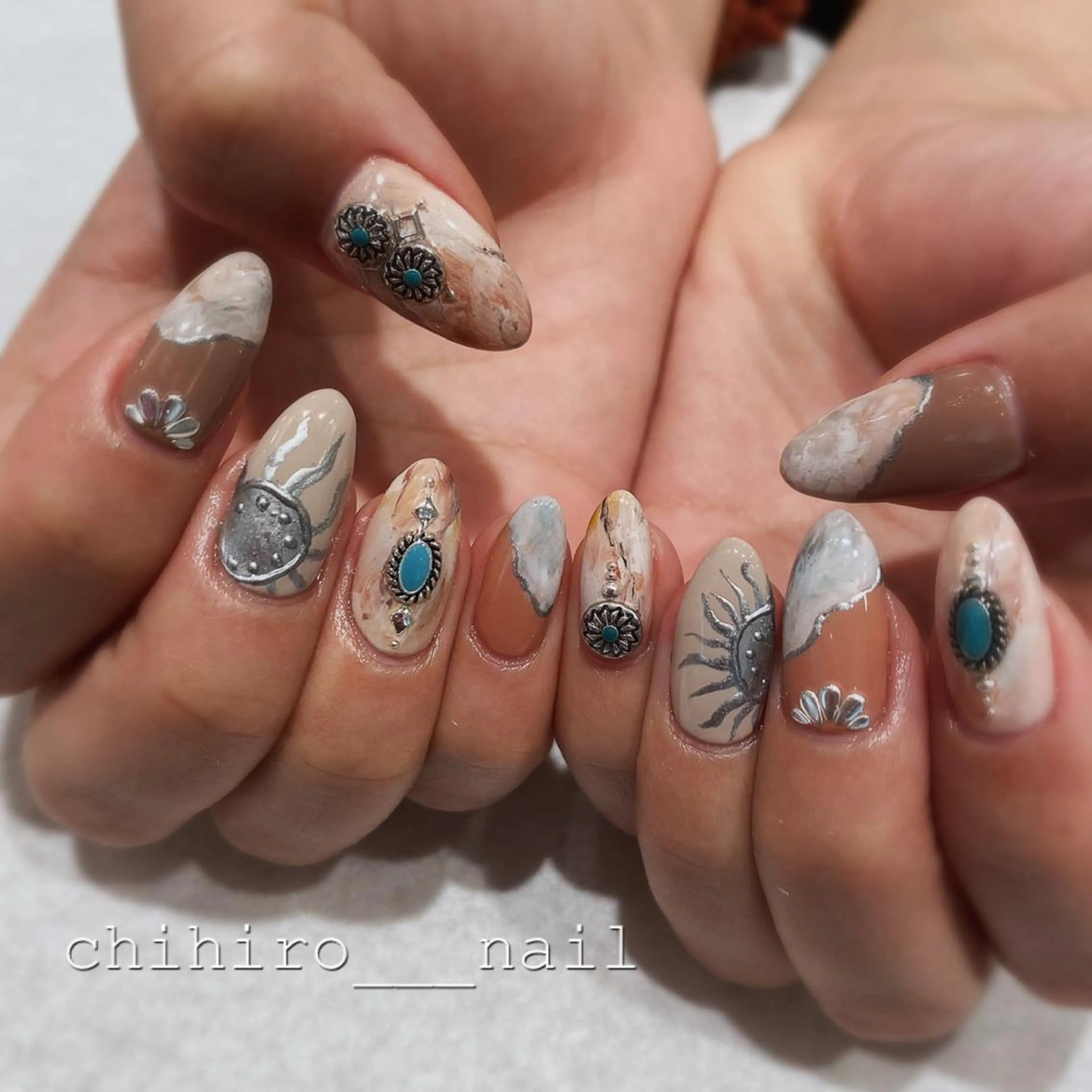 ネイル アートネイル ジェルネイル マグネットネイル ニュアンスネイル ワンカラーネイル ハンドネイル beauty salon ma'am所属・chihiro 小路ネイルのネイルデザイン