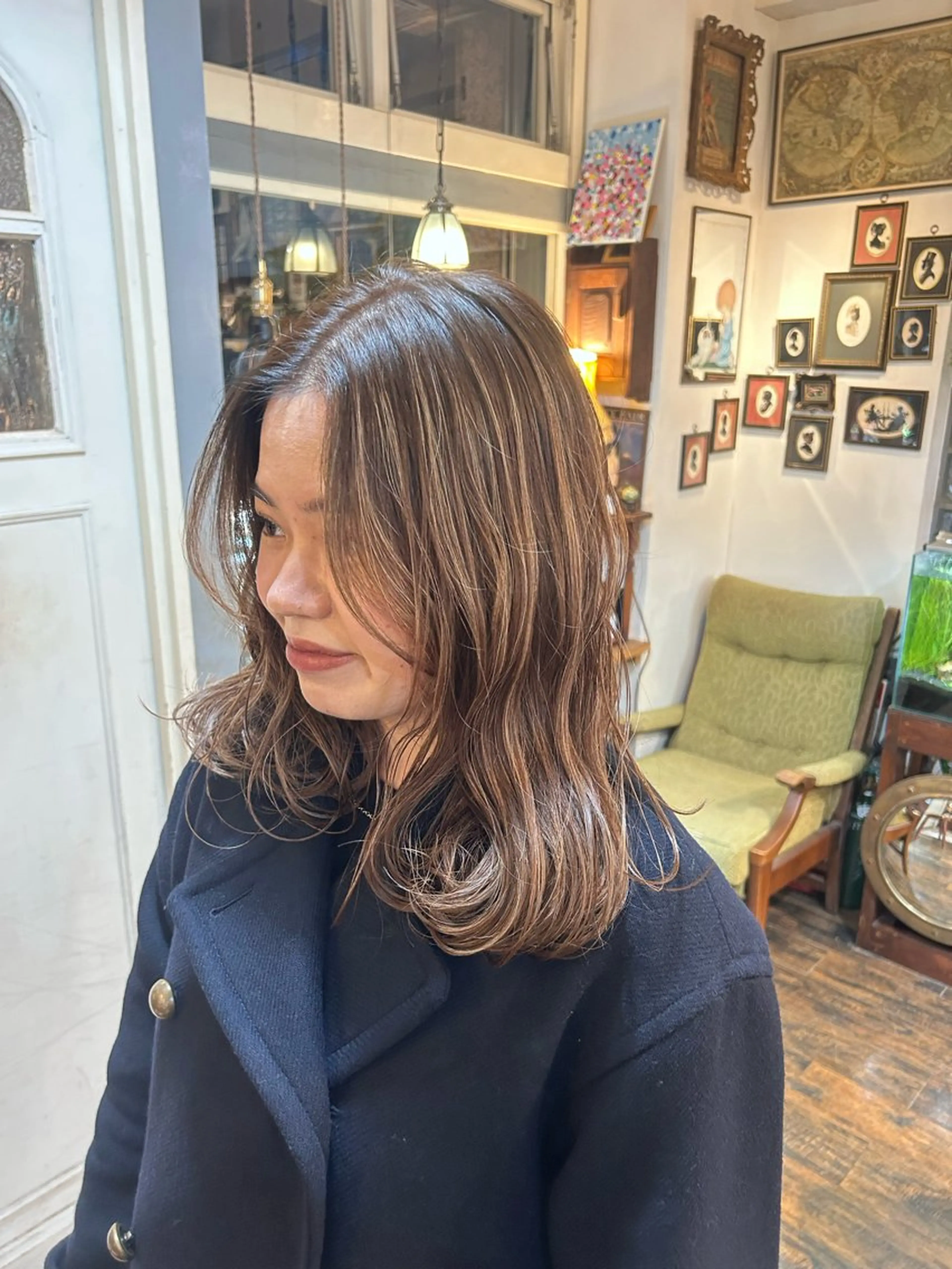 セミロング カラー ベージュカラー ハイライトカラー ハイライト カット ヘアカラー トリートメント ヘッドスパ 清水千優/パーマ/ メンズパーマのヘアスタイル