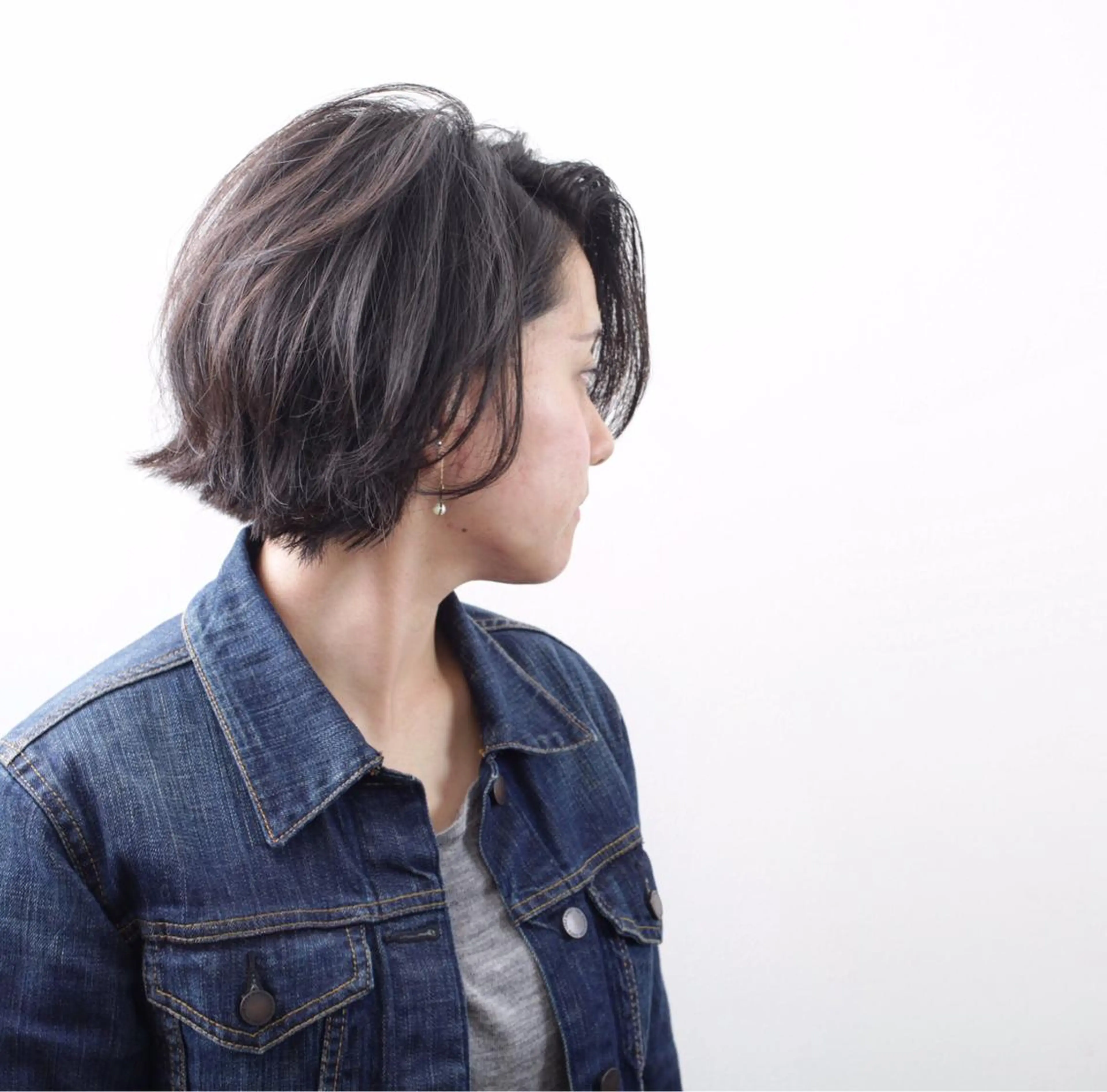 ショート カラー ヘアアレンジ ボブ Mariana/ 鶴原-ハイライトのヘアスタイル