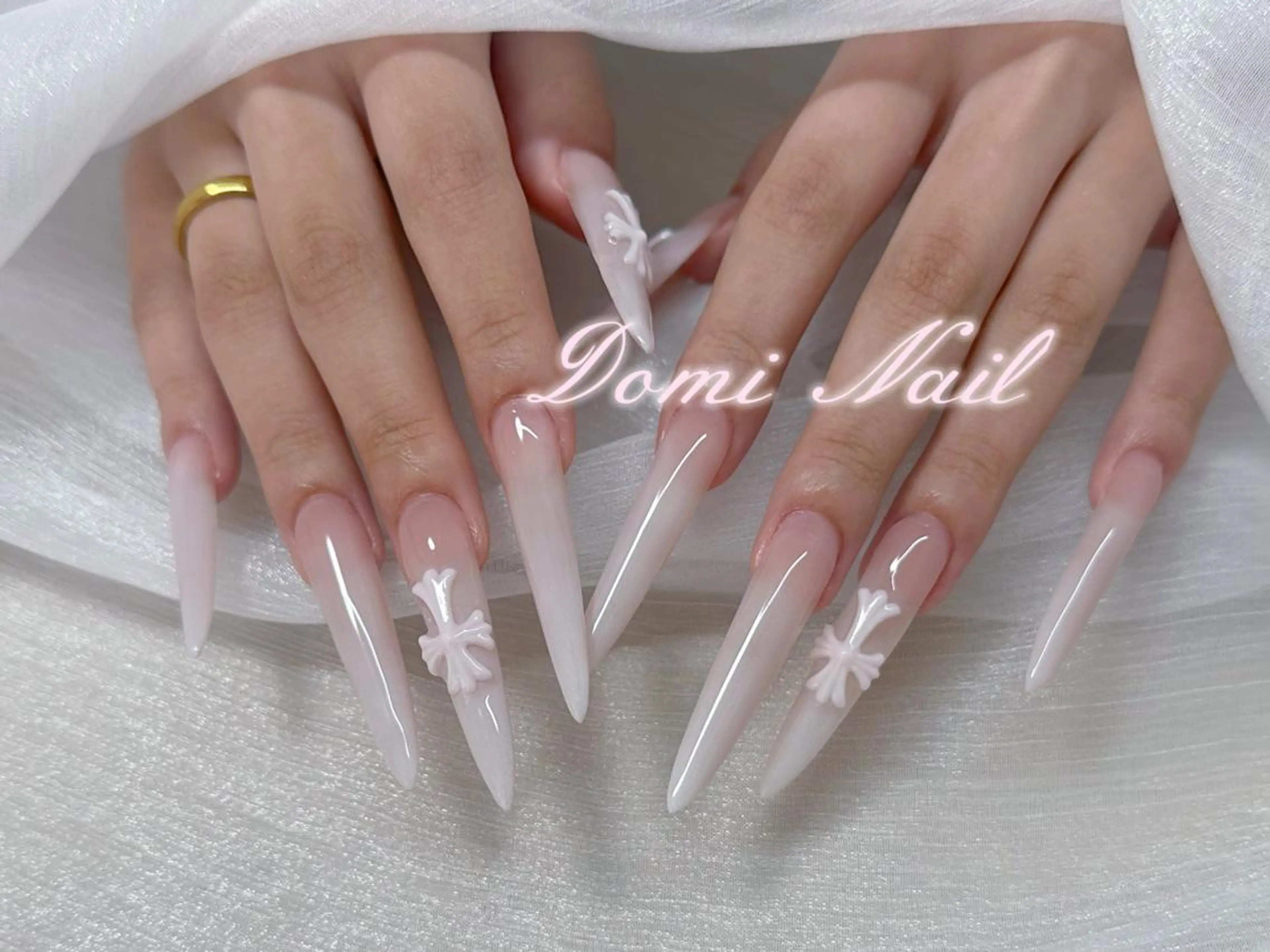 ネイル ロングネイル 持ち込み スーパーロングネイル ネイルチップ ハンドネイル Domi Nail Salonのネイルデザイン