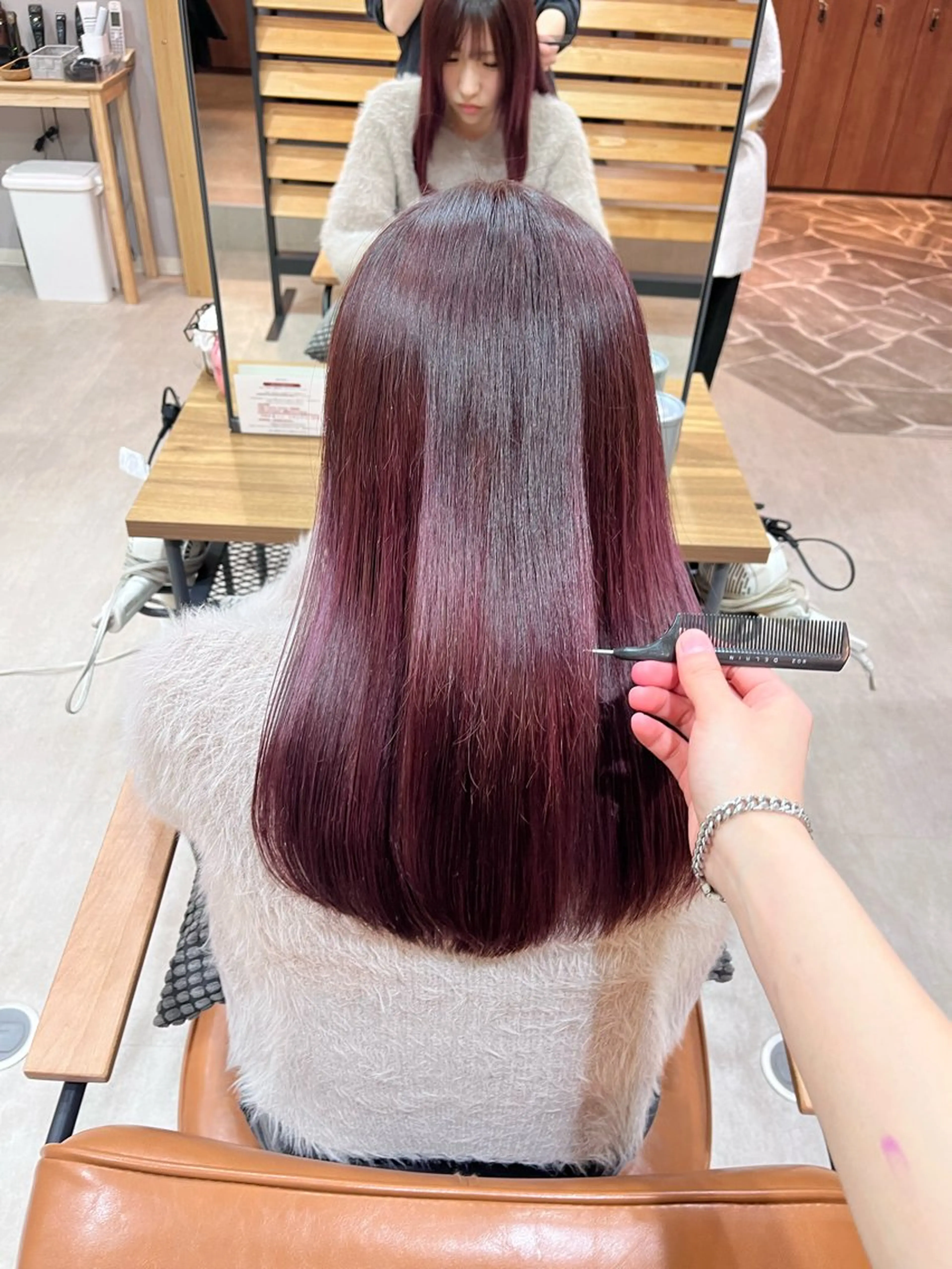 カラー NEIRO/透明感 カラー/グレージュのヘアスタイル