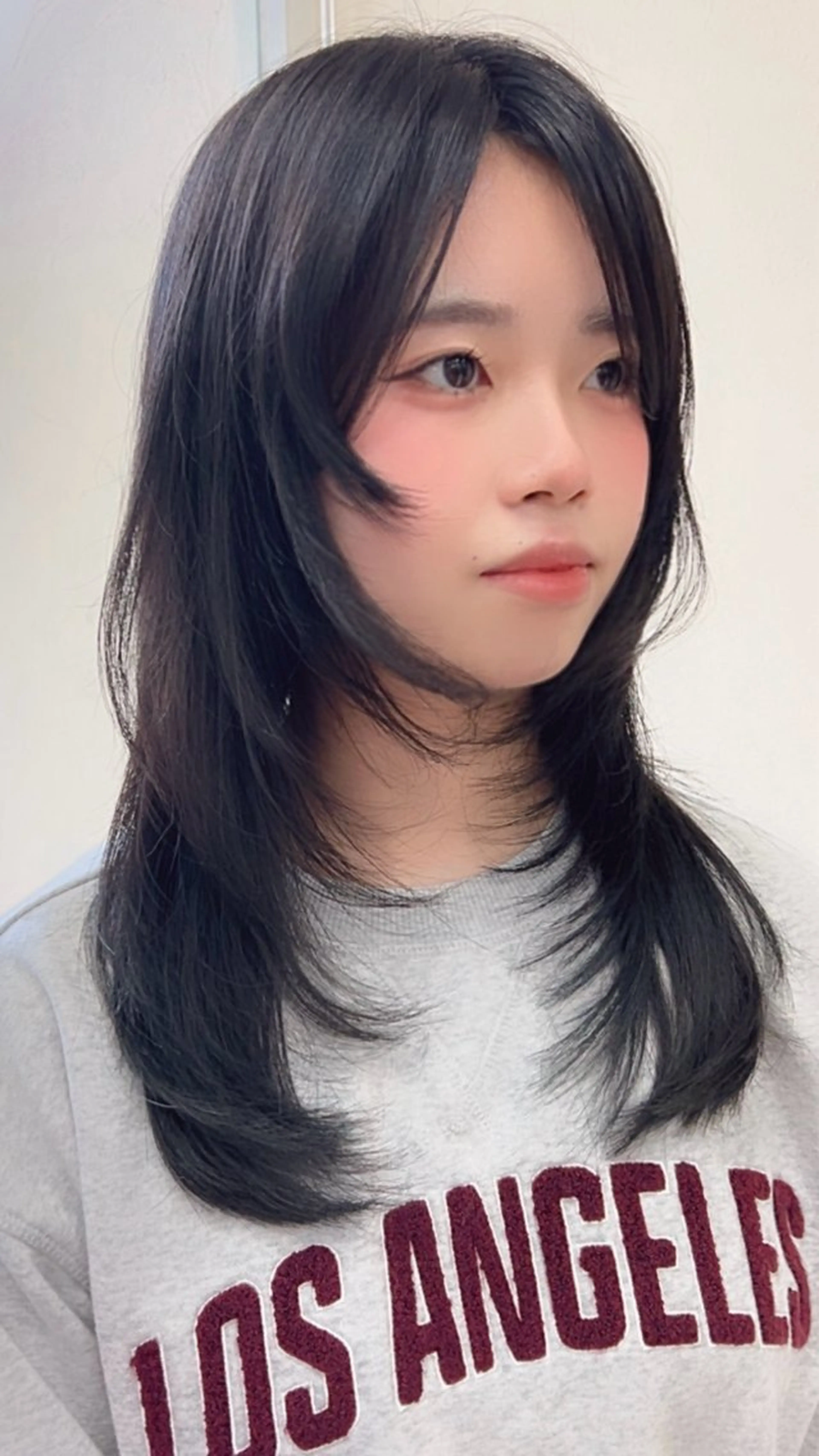 ミディアム レイヤーカット カット 濱川 良栄のヘアスタイル