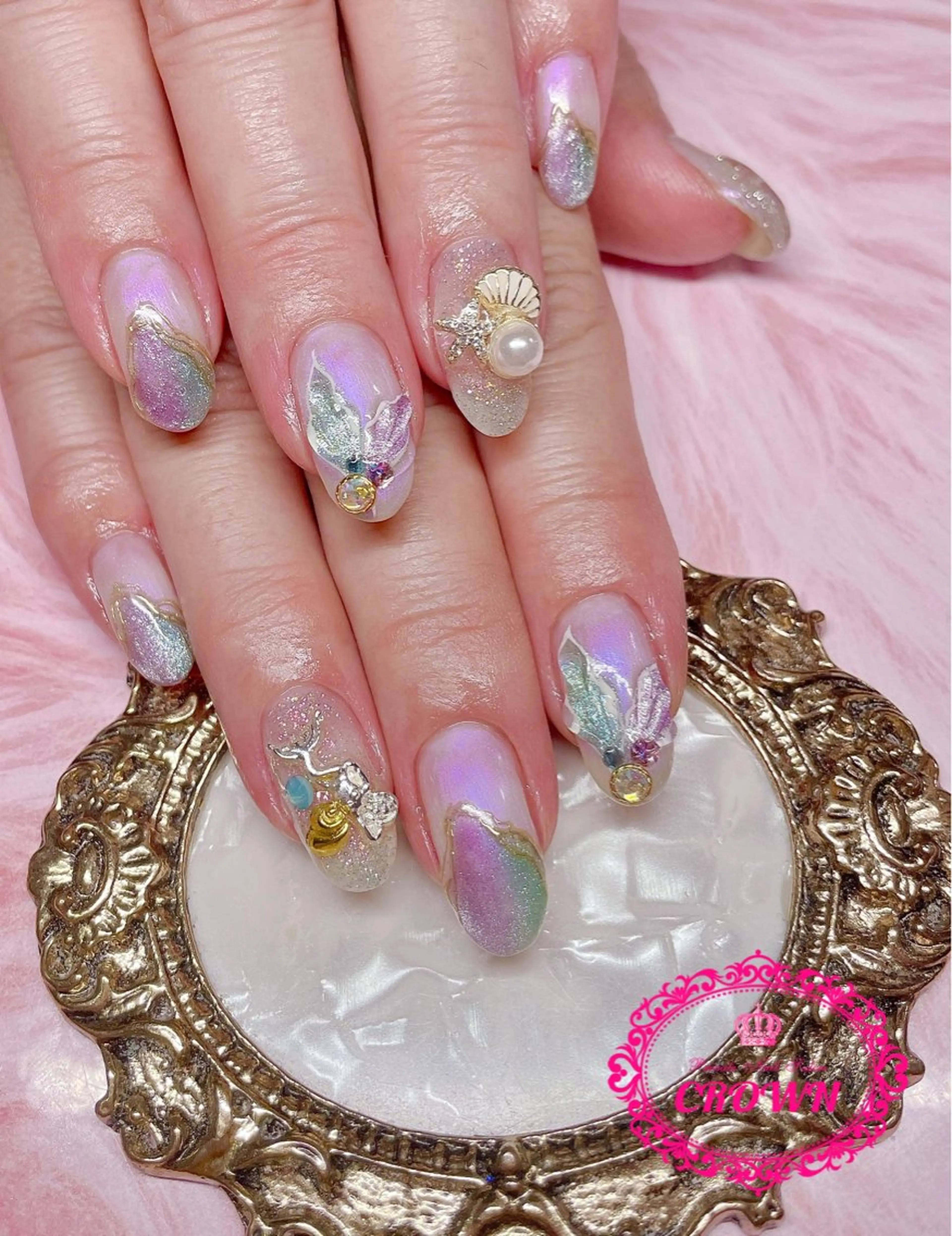 ネイル CROWN プライベートサロンのネイルデザイン