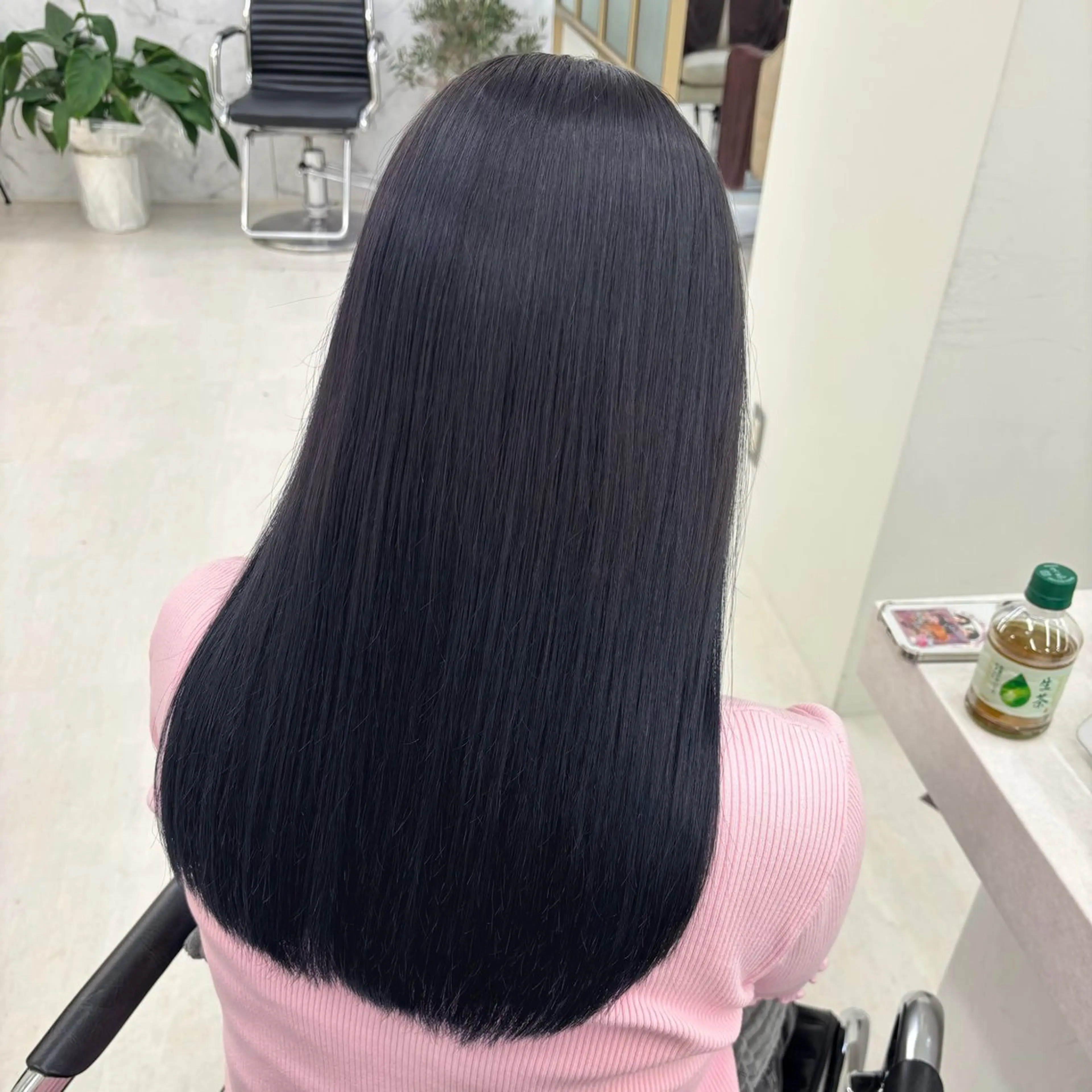 ロング カット 縮毛矯正 トリートメント mei / レイヤー 顔まわり 🤍のヘアスタイル