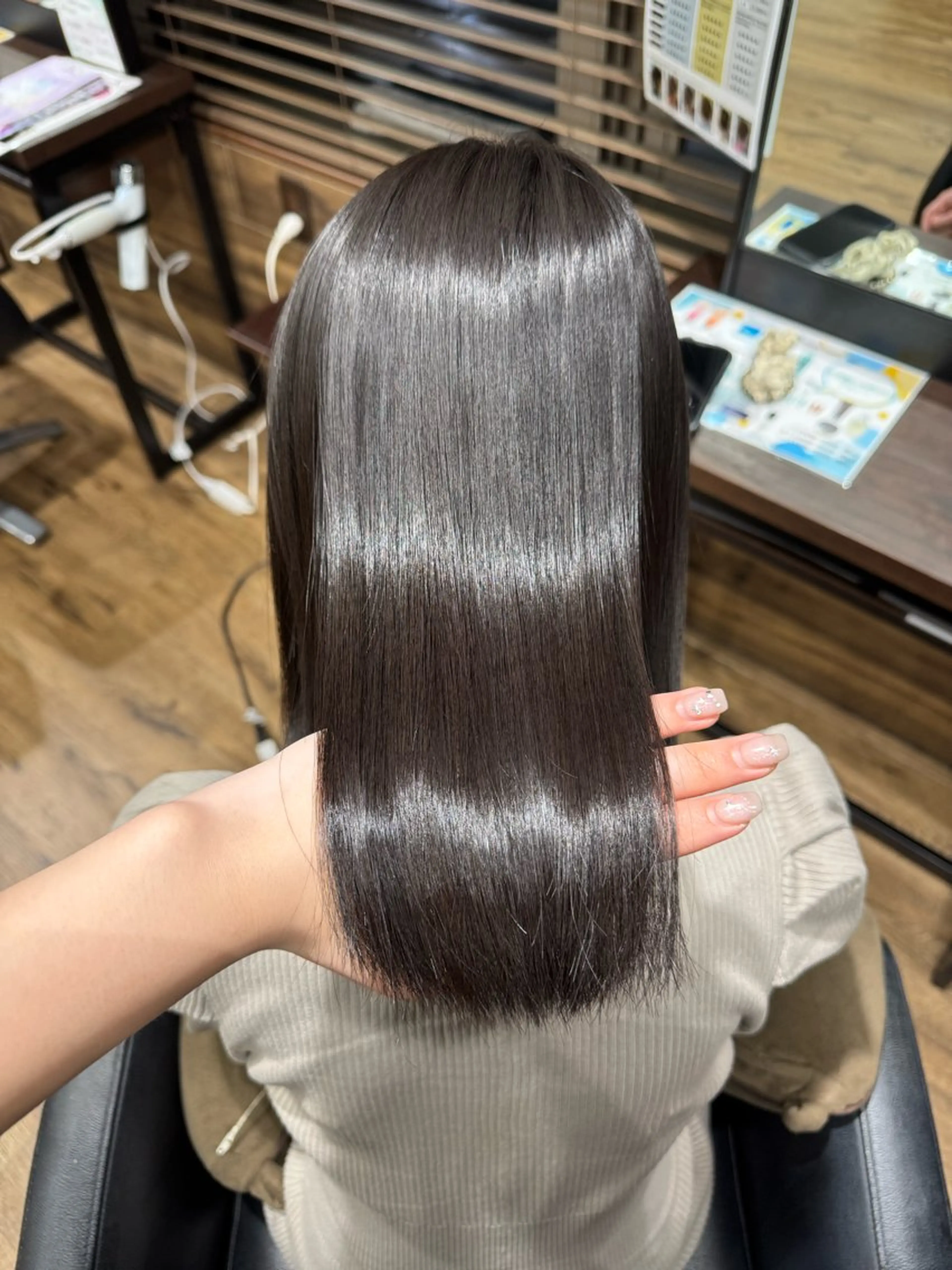 ミディアム パーマ 縮毛矯正 💎髪質改善💎 Ruiのヘアスタイル