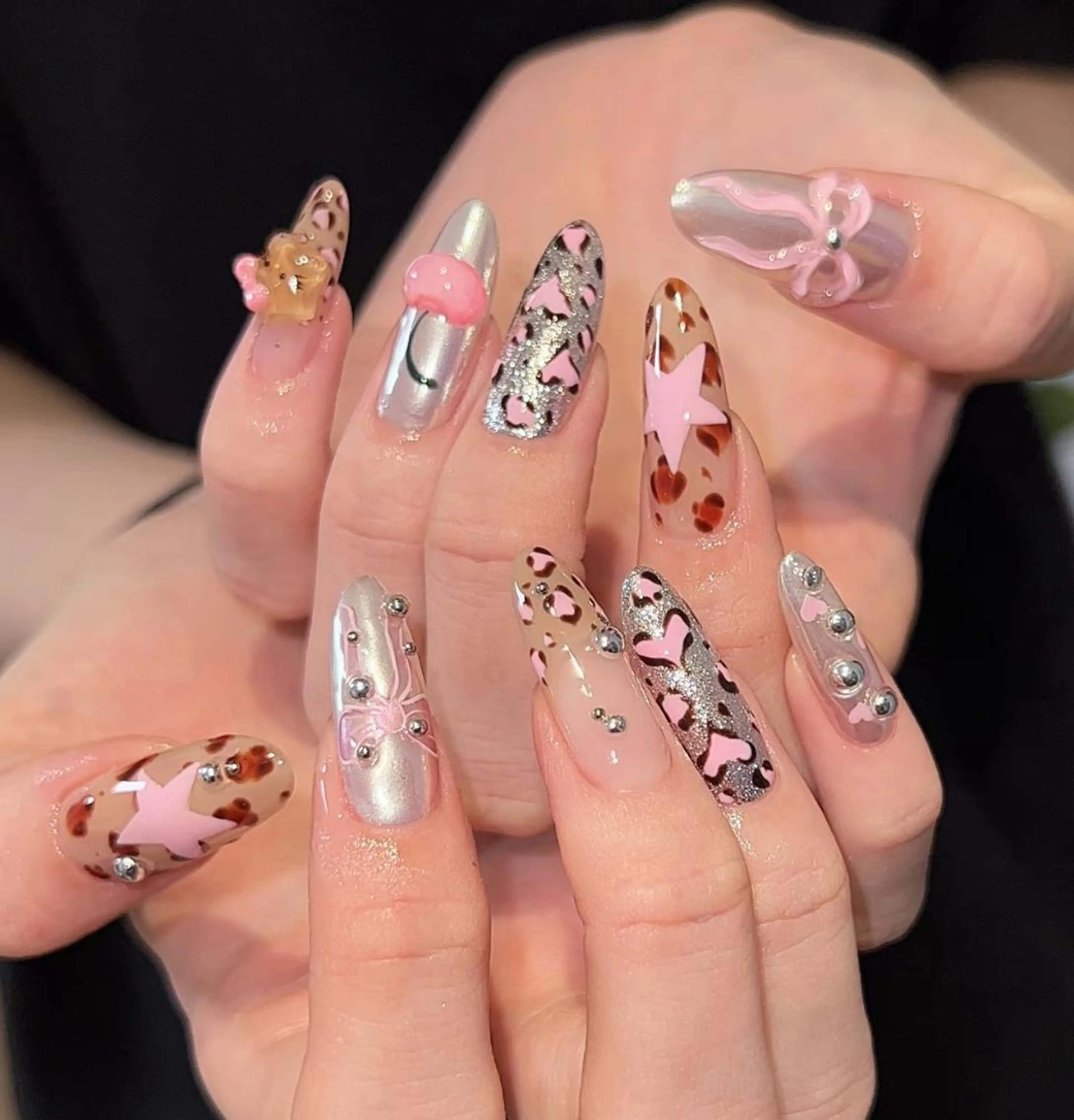 ネイル ハンドネイル ハンドケア 🍑 momo_nailのネイルデザイン