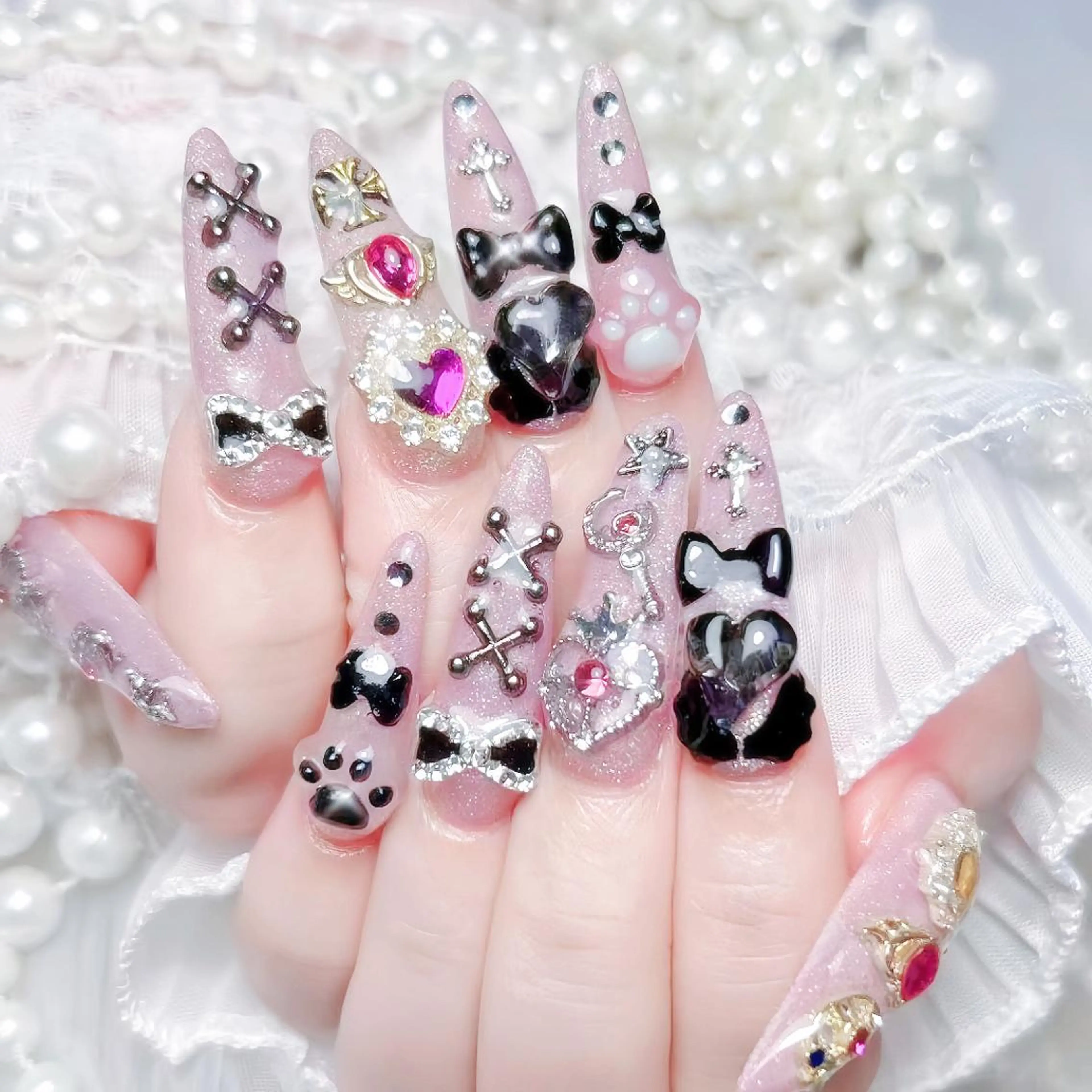 ネイル ハンドネイル ハンドケア queensnail 🧸mikaのネイルデザイン