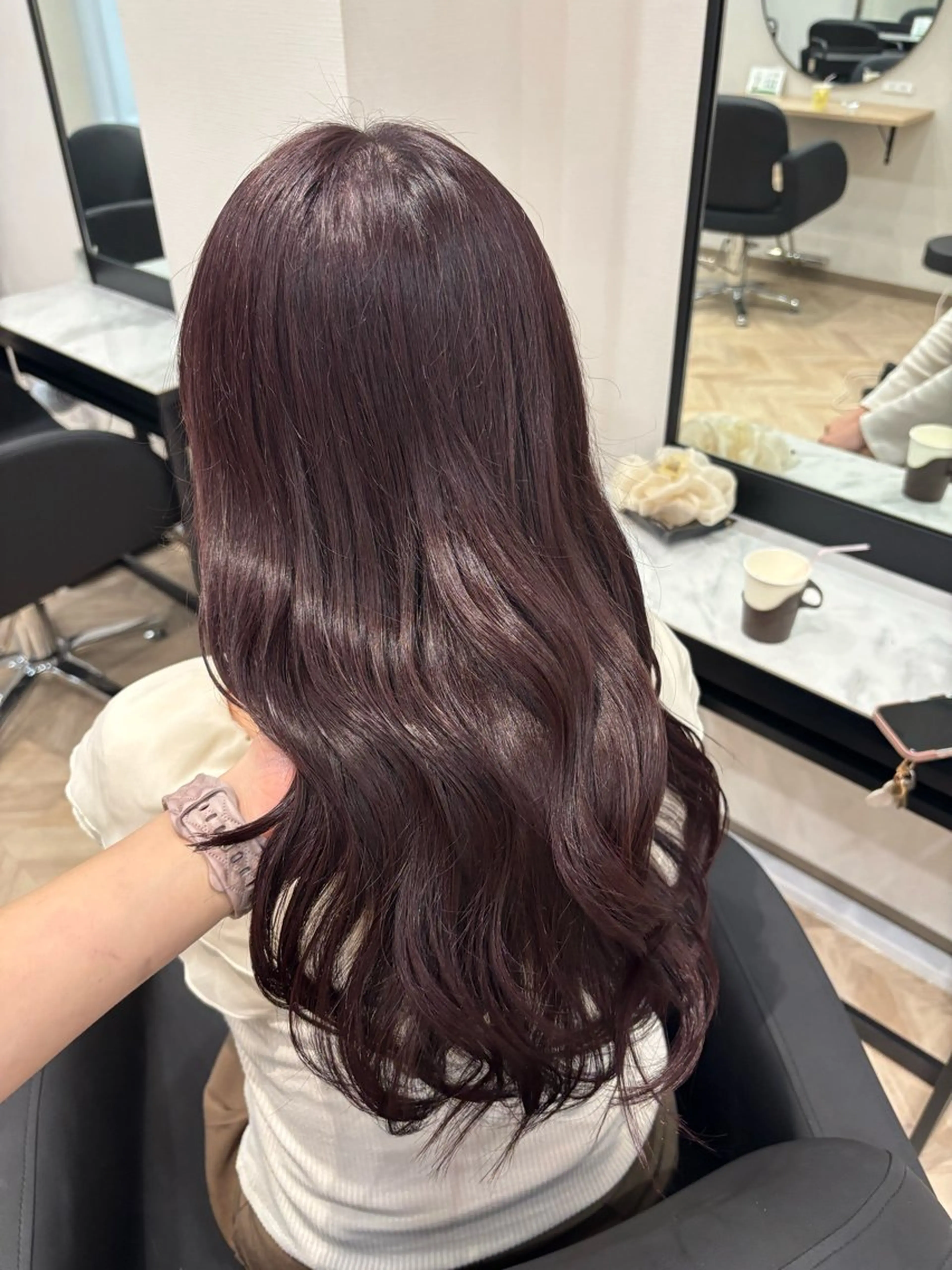 ロング カラー ブリーチ ブラウンカラー ブリーチなしカラー ピンクカラー ピンクブラウン カット ヘアカラー トリートメント 𝒎𝒐𝒆🩰 名駅/ヘアメ/暖色♡のヘアスタイル