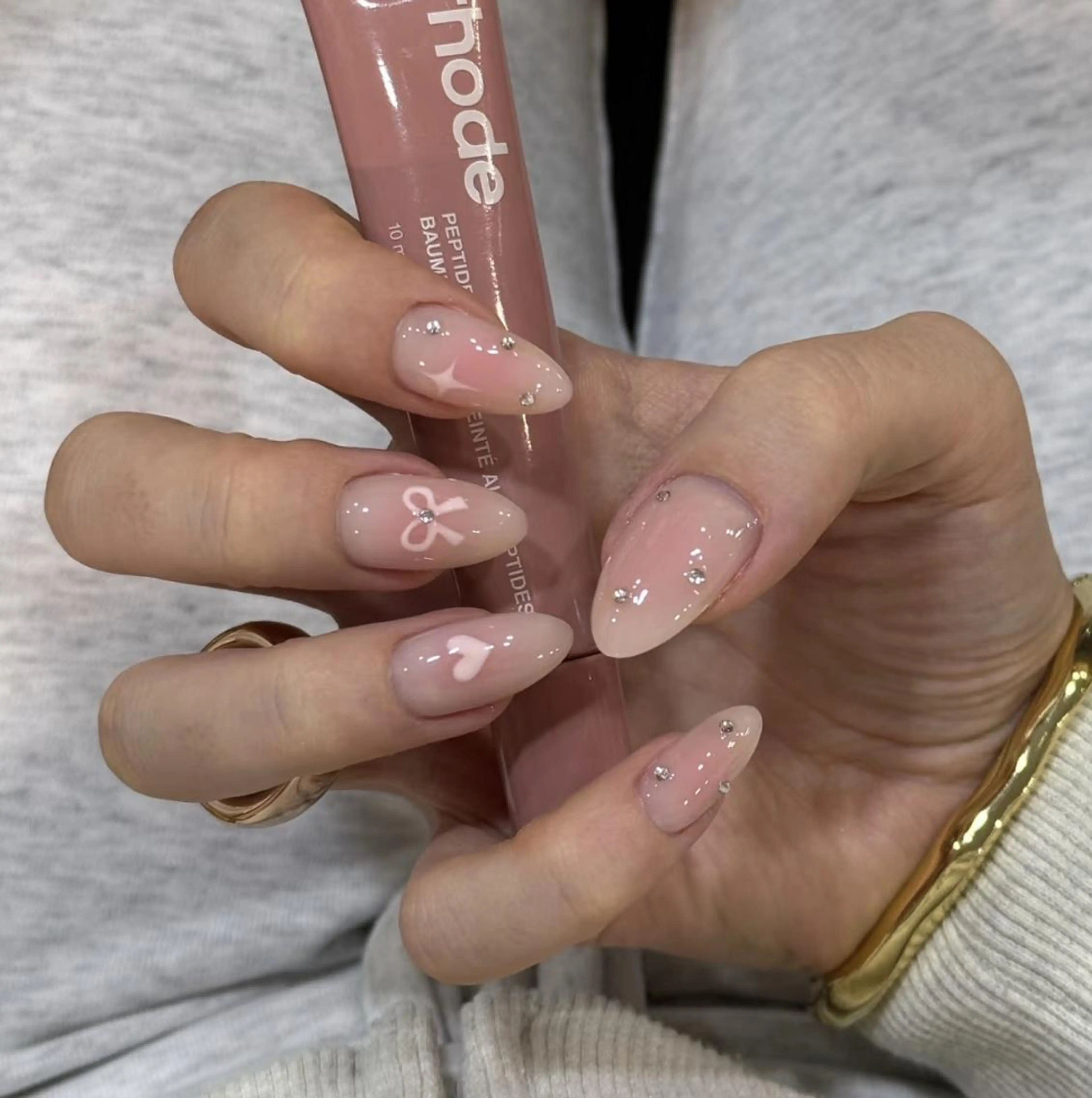 ネイル ハンドネイル エリ🫧 nail池袋東口のネイルデザイン