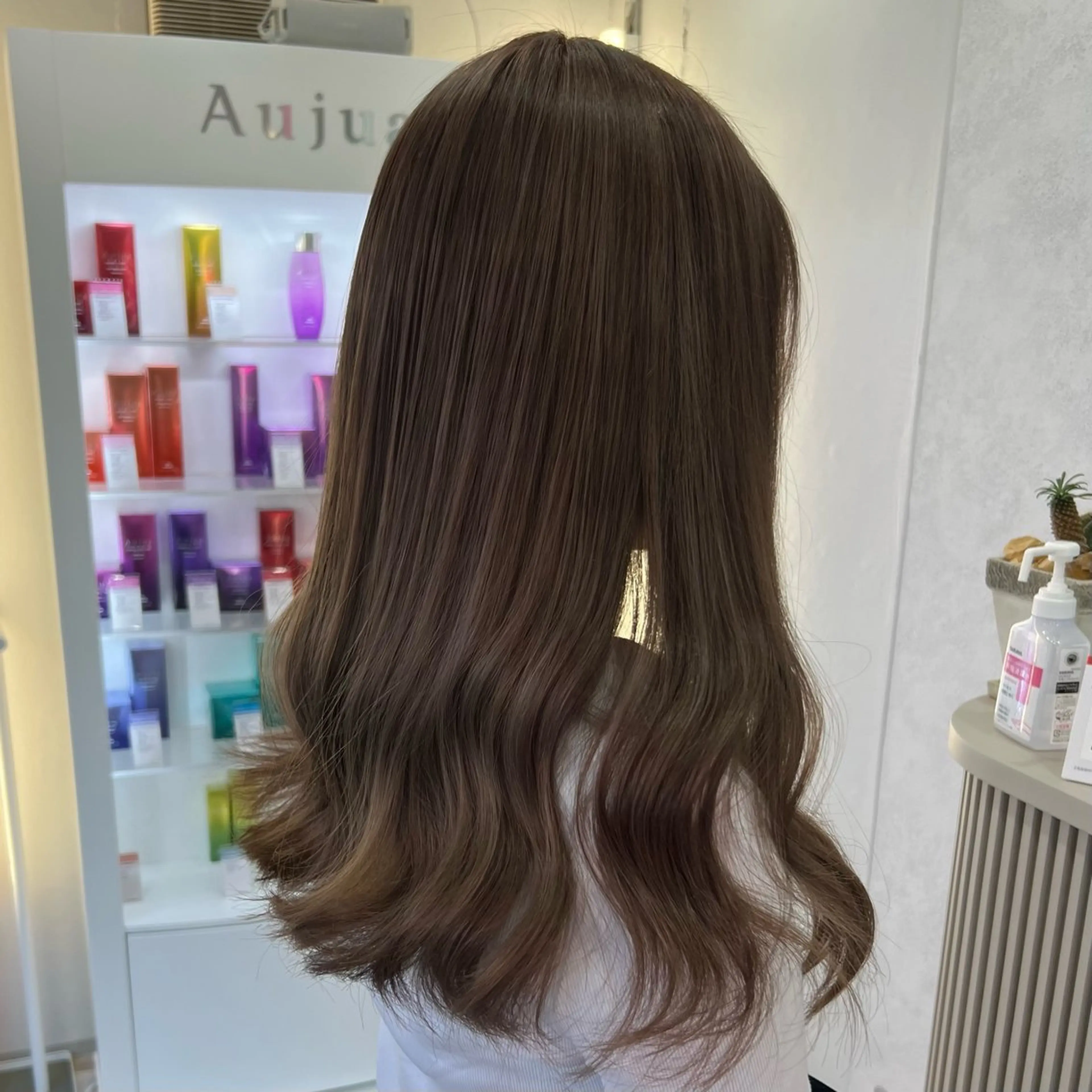 セミロング カット ヘアカラー トリートメント 岸下 理緒のヘアスタイル