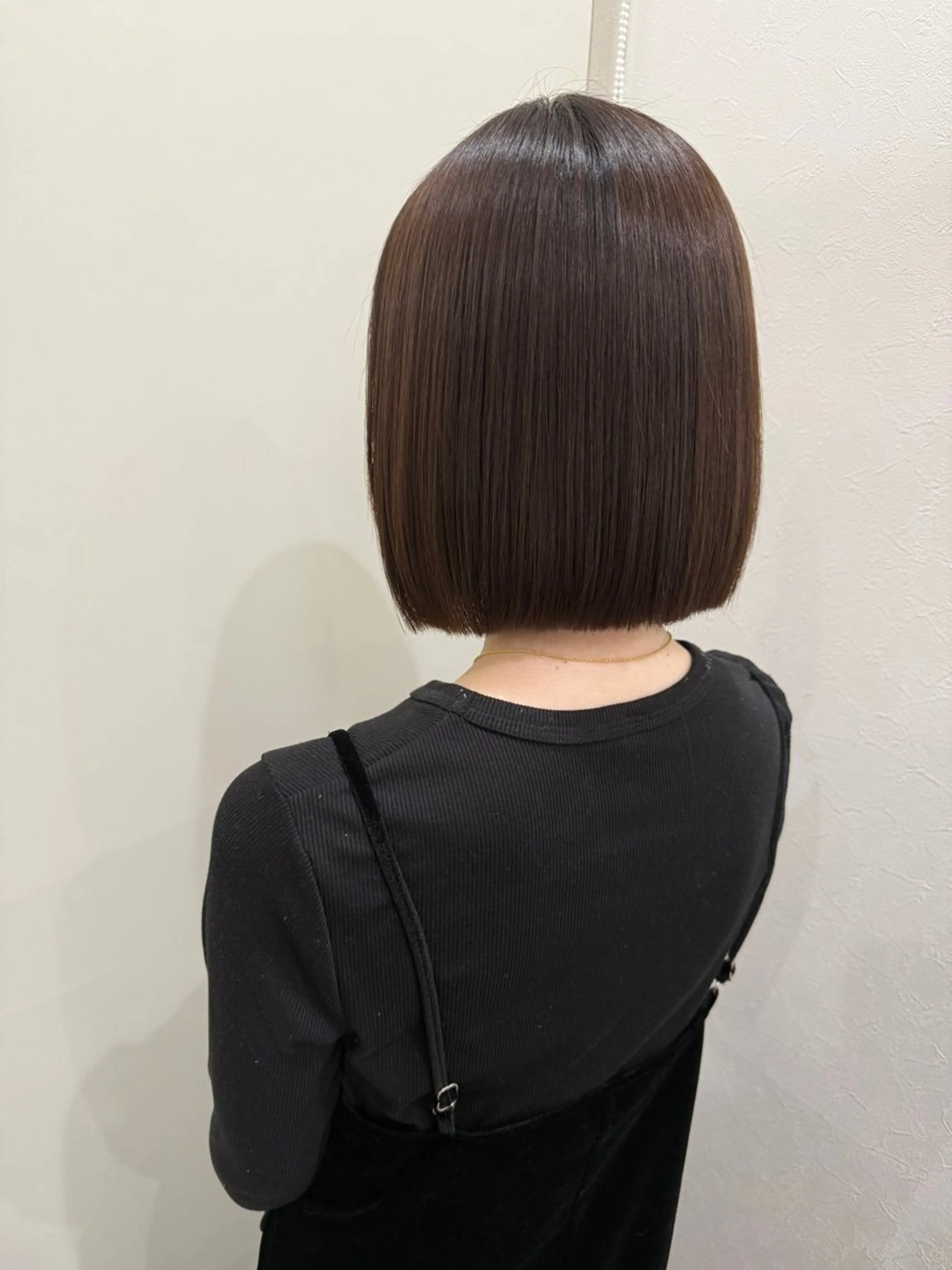 ショート カラー ボブ カット ヘアカラー トリートメント オーナースタイリスト 奈須雄紀のヘアスタイル