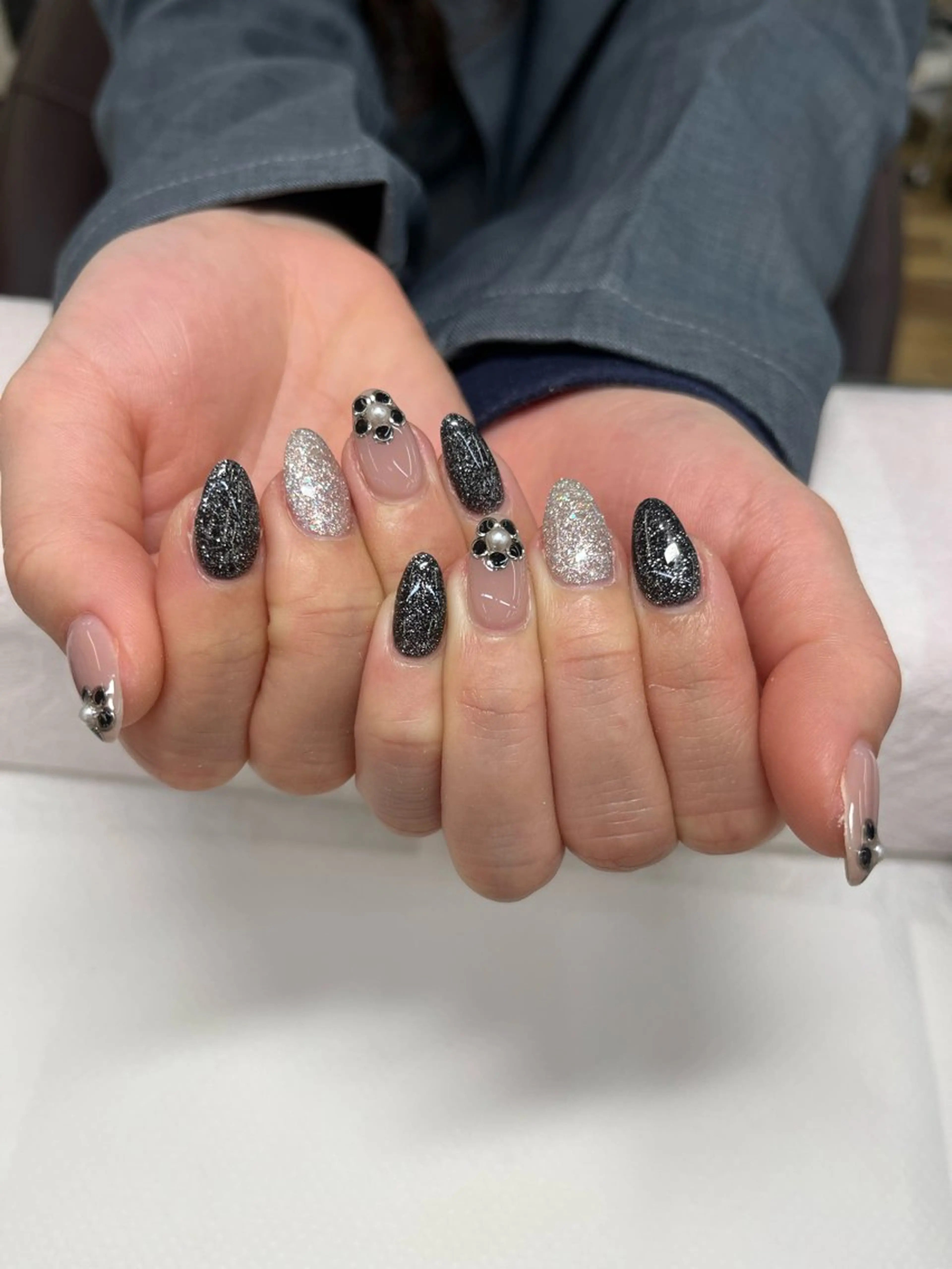 ネイル ハンドネイル . suzunaのネイルデザイン