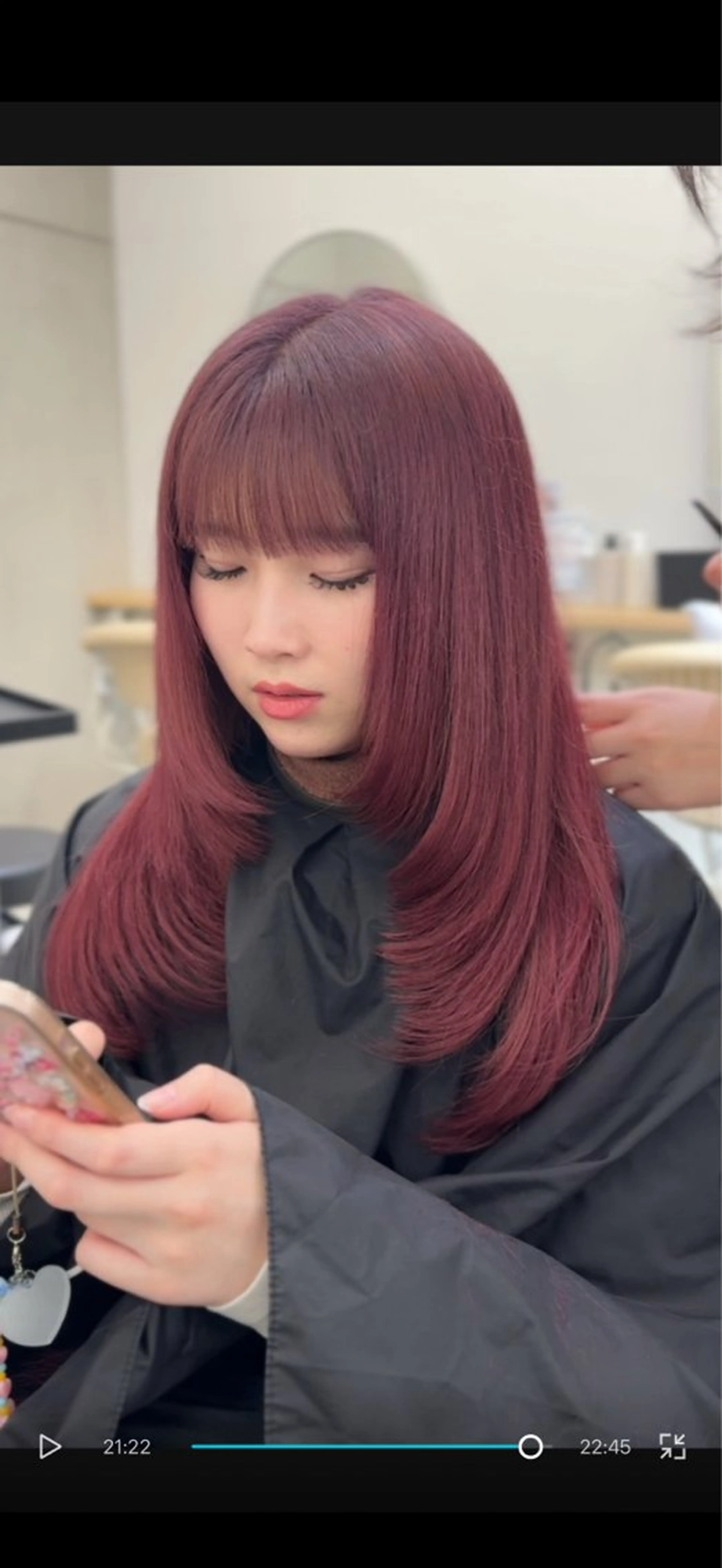 セミロング ゆい 似合わせカットのヘアスタイル