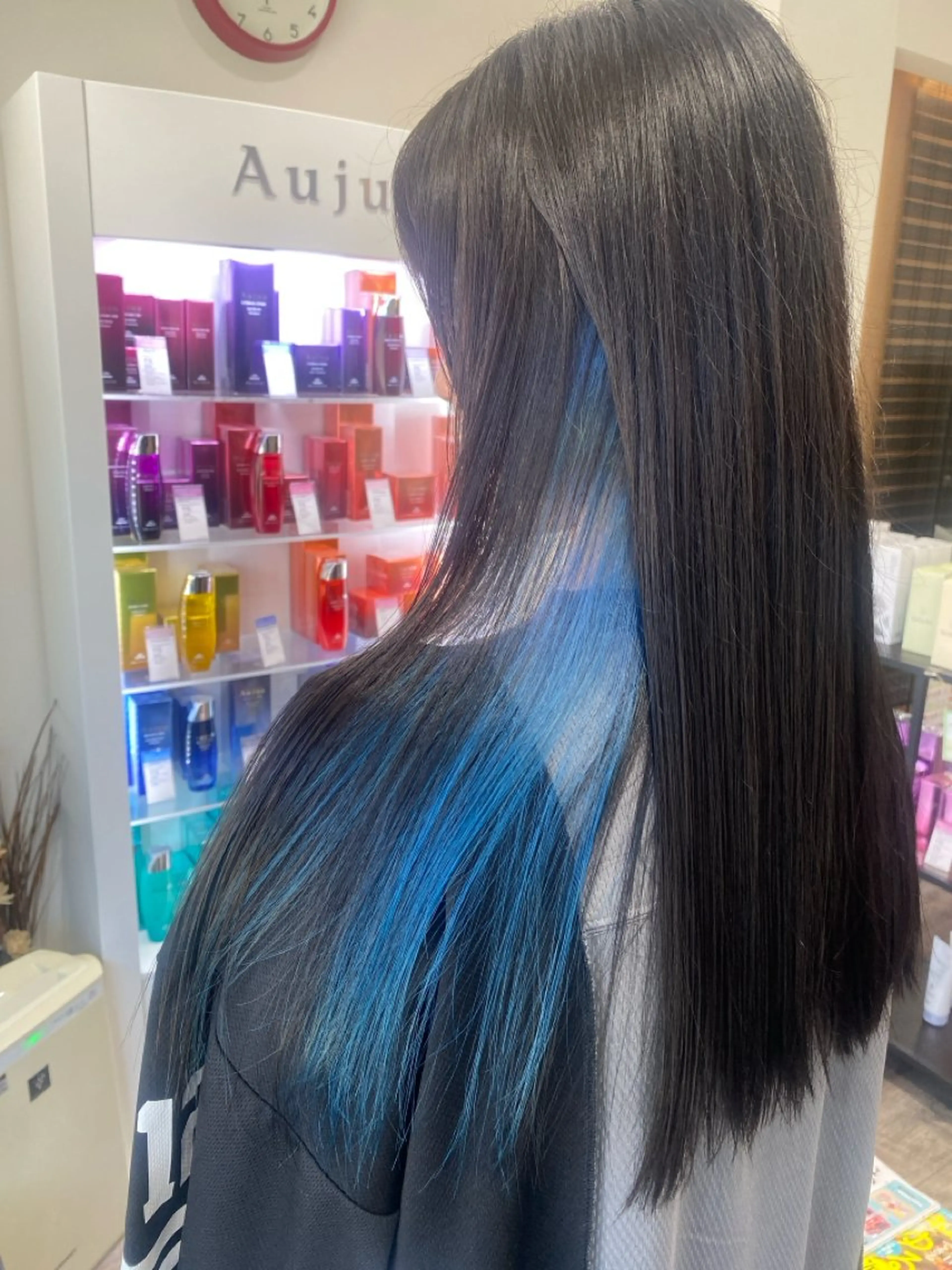 ロング カラー 梅岡 健次のヘアスタイル