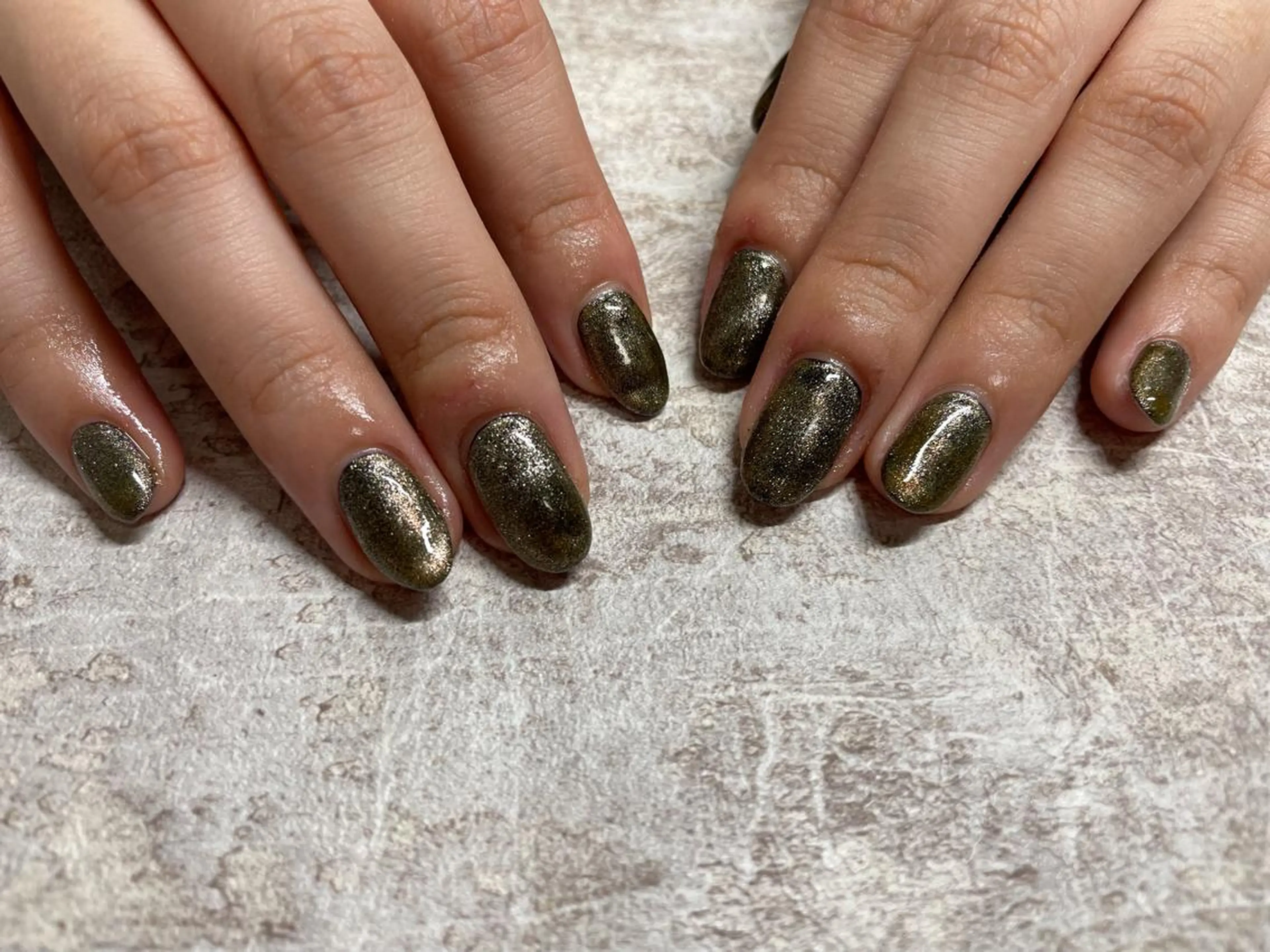 ネイル マグネットネイル 黄色 ハンドネイル mogunail &blowのネイルデザイン