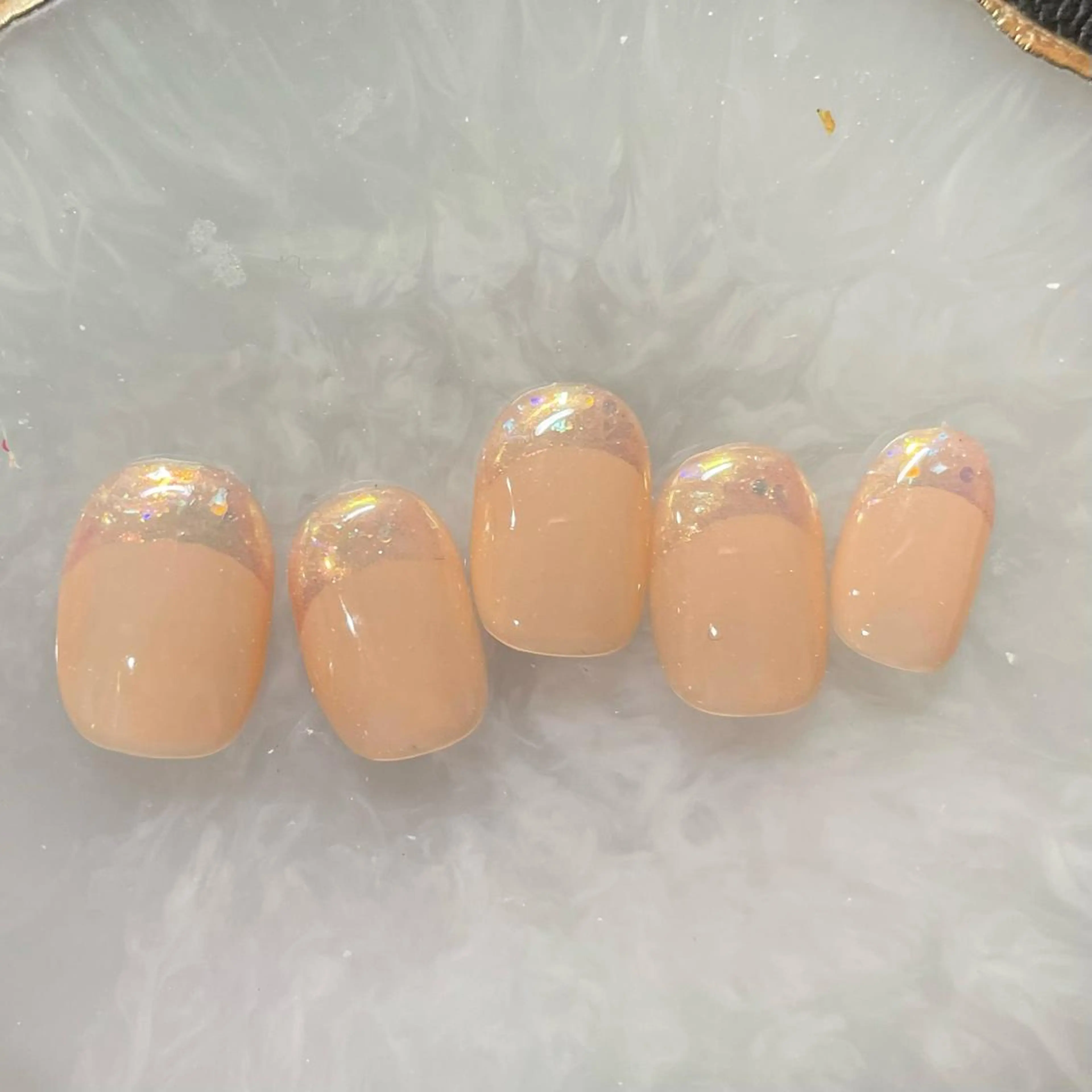 ネイル フレンチネイル ミラーネイル Sunny.Roa nail💅のネイルデザイン