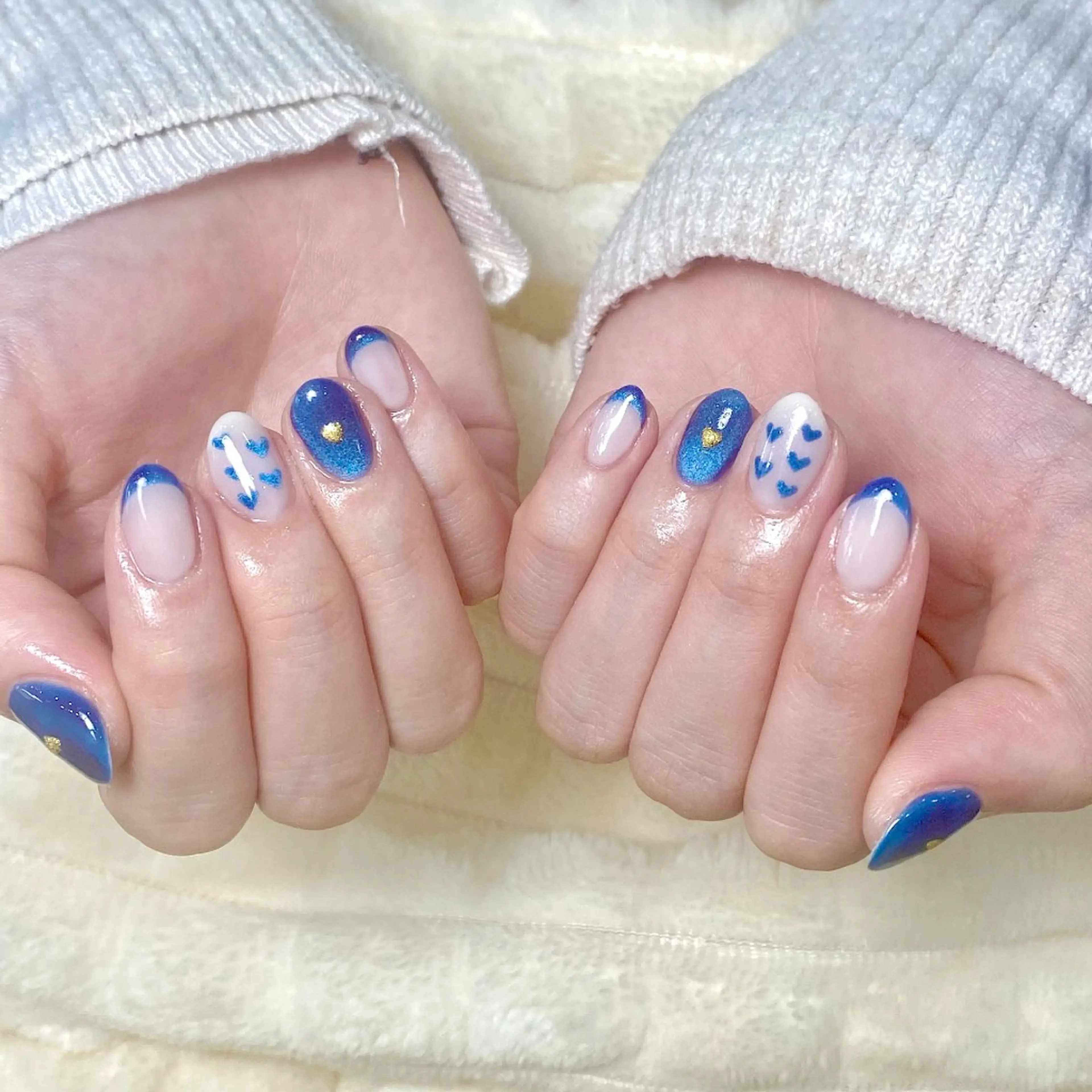 ネイル チークネイル フレンチネイル ジェルネイル ガラスフレンチ キラキラネイル ハンドネイル UM Nail Salonのネイルデザイン