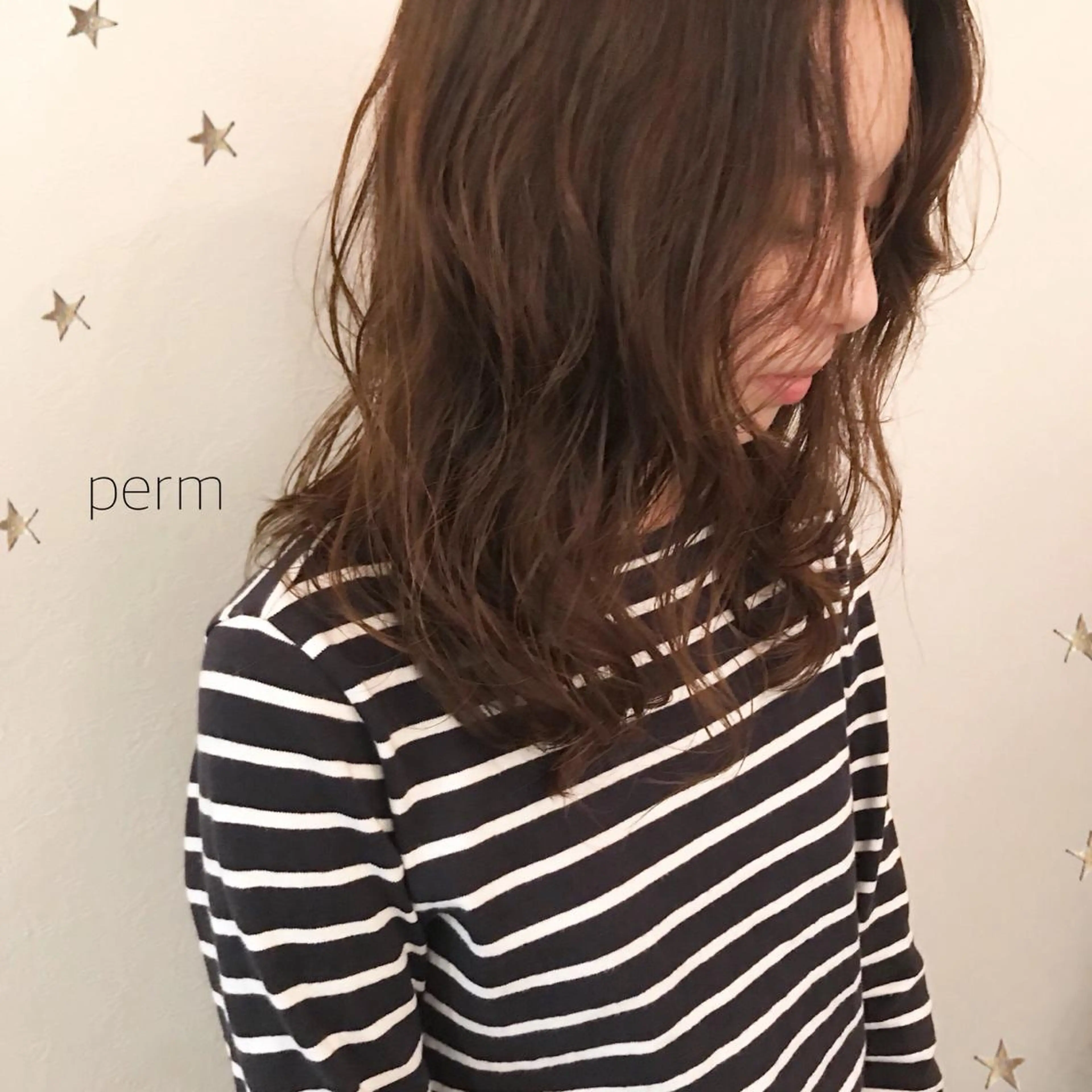 セミロング パーマ 市川 千夏のヘアスタイル