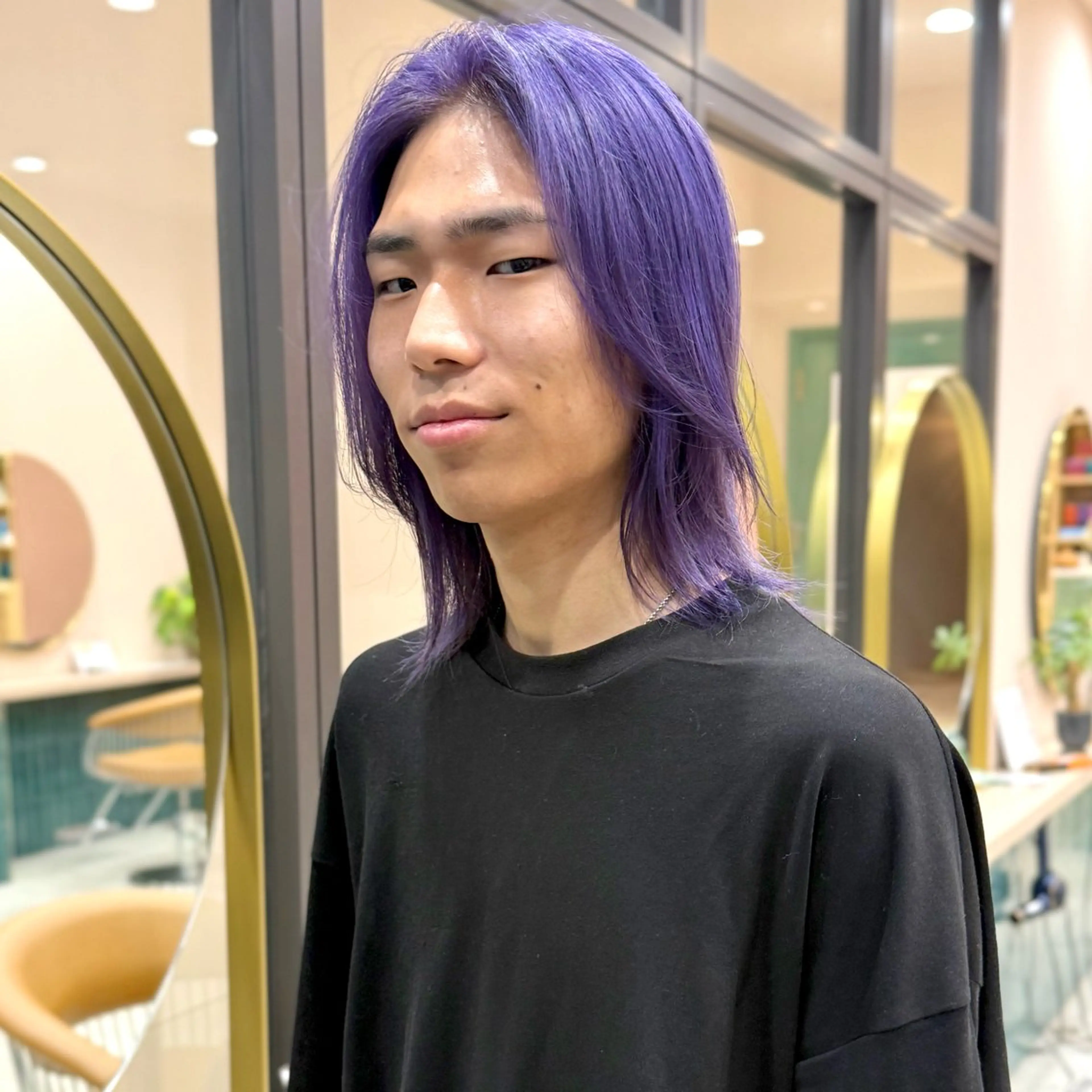 ミディアム カット ヘアカラー 艶ブリーチカラー✨ ボブレイヤーSakiのヘアスタイル