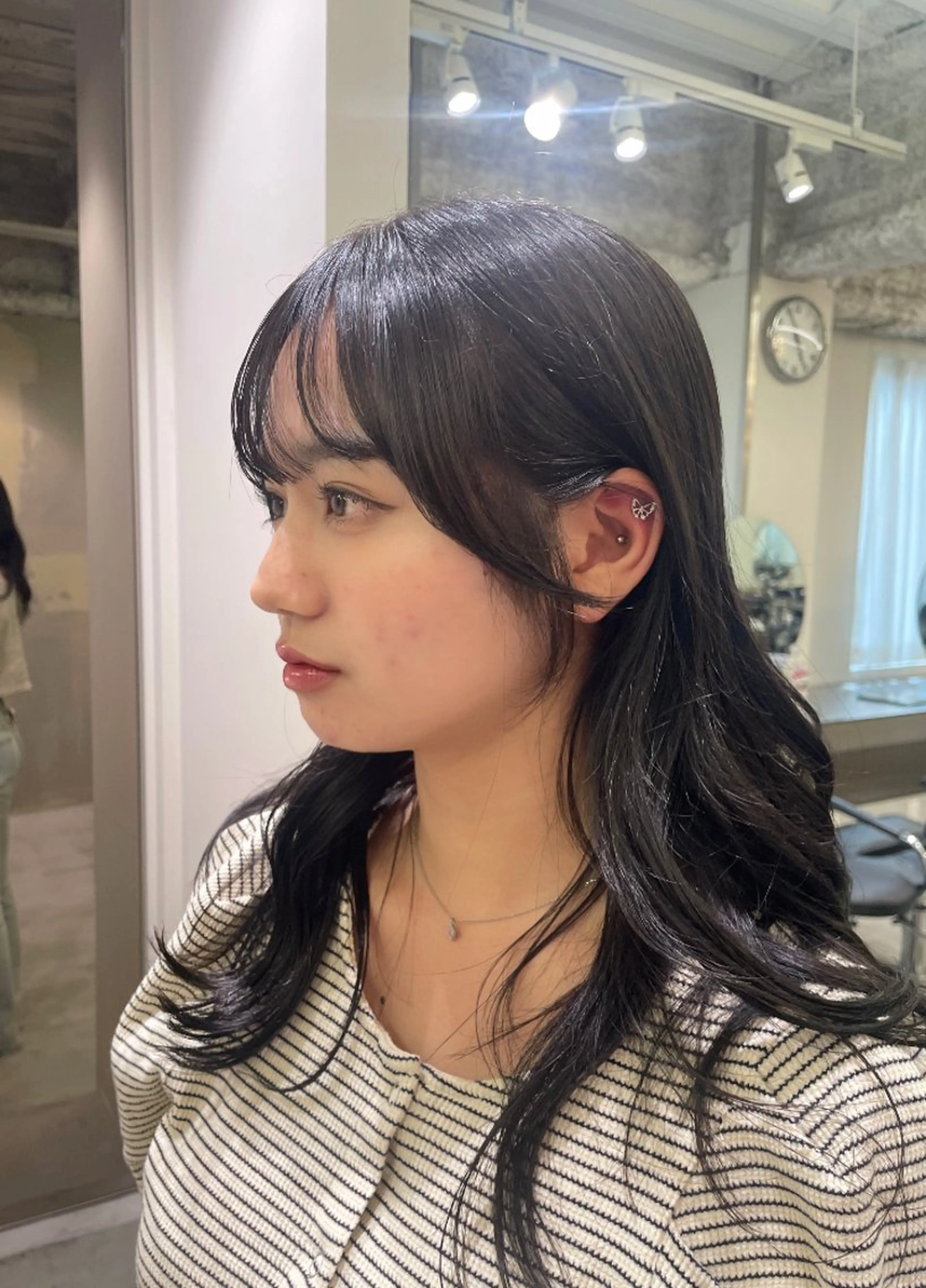 セミロング 安達 萌花のヘアスタイル