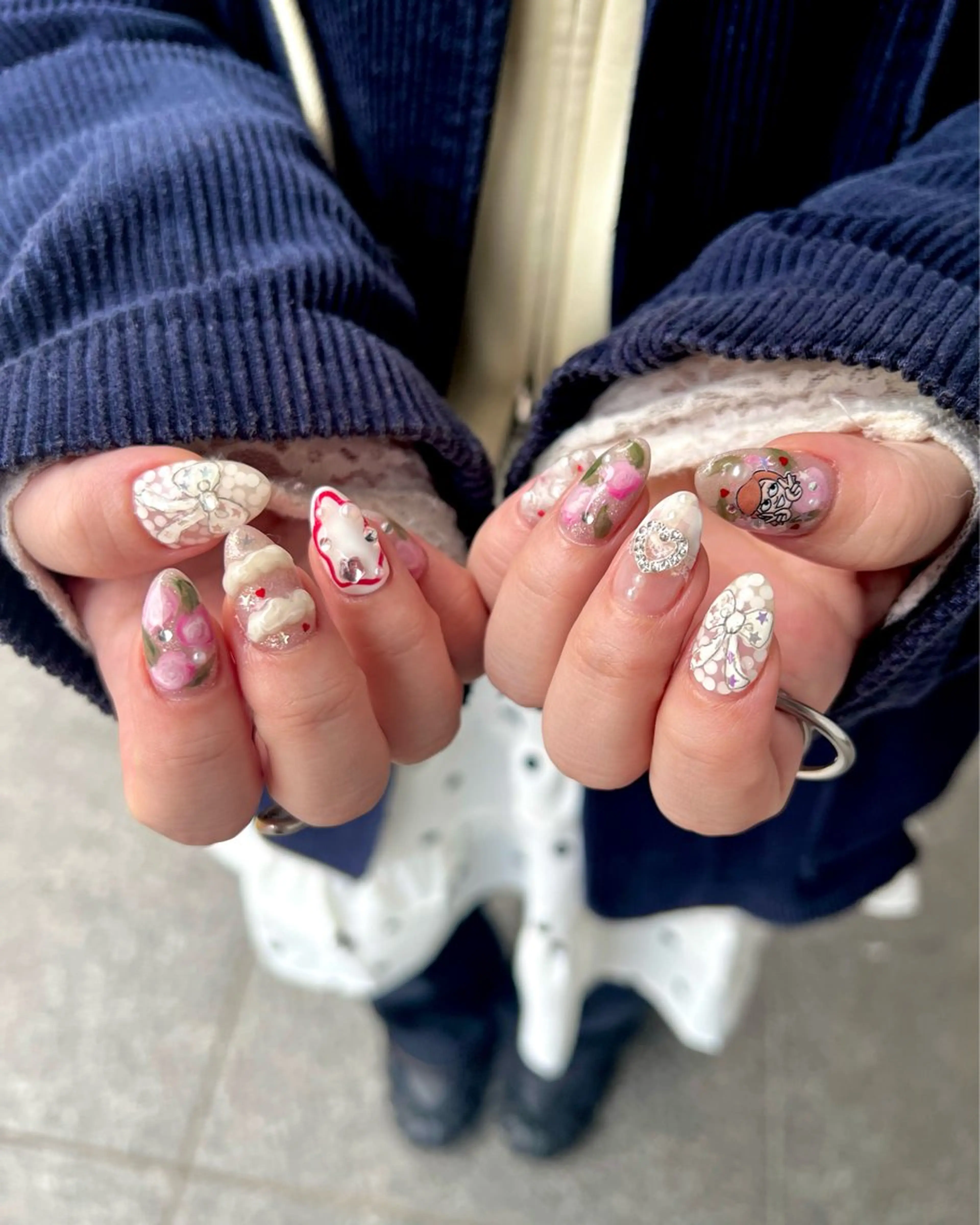 ネイル ハンドネイル 🧁🥕 asukaのネイルデザイン