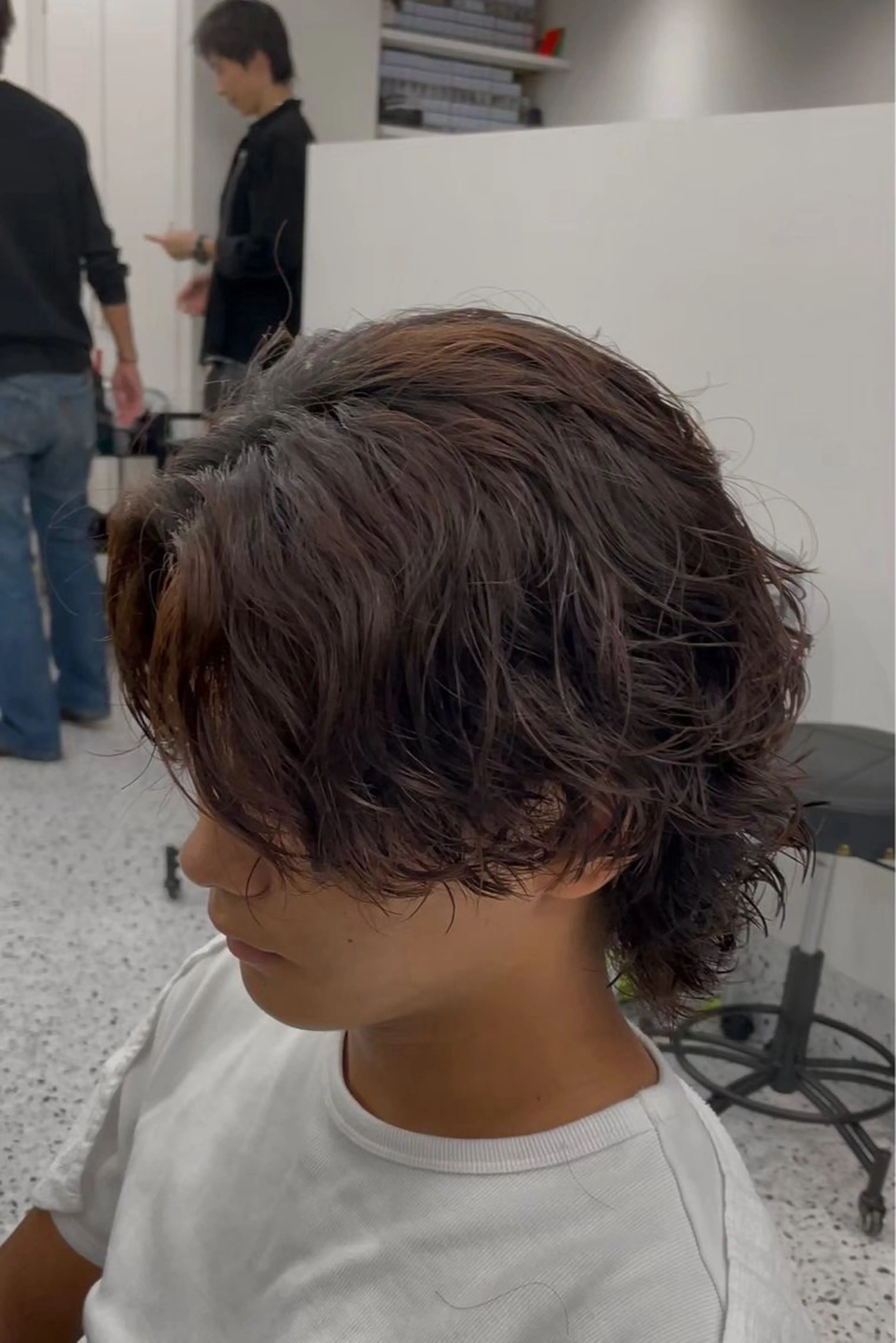 ショート カラー パーマ ✨️メンズ特化波巻き ツイスパ✨️松本真生のヘアスタイル