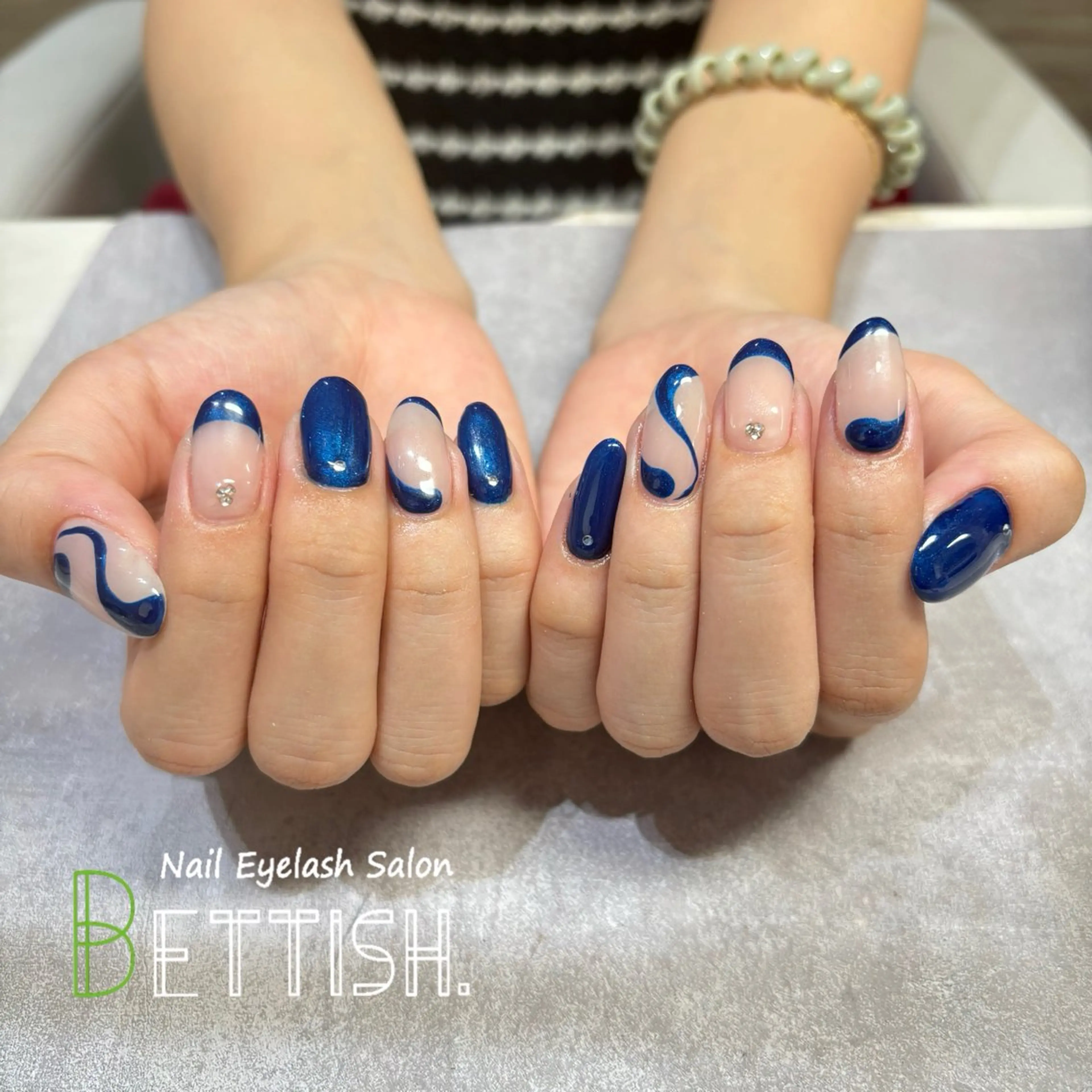 ネイル ハンドネイル NiuShe SERIのネイルデザイン