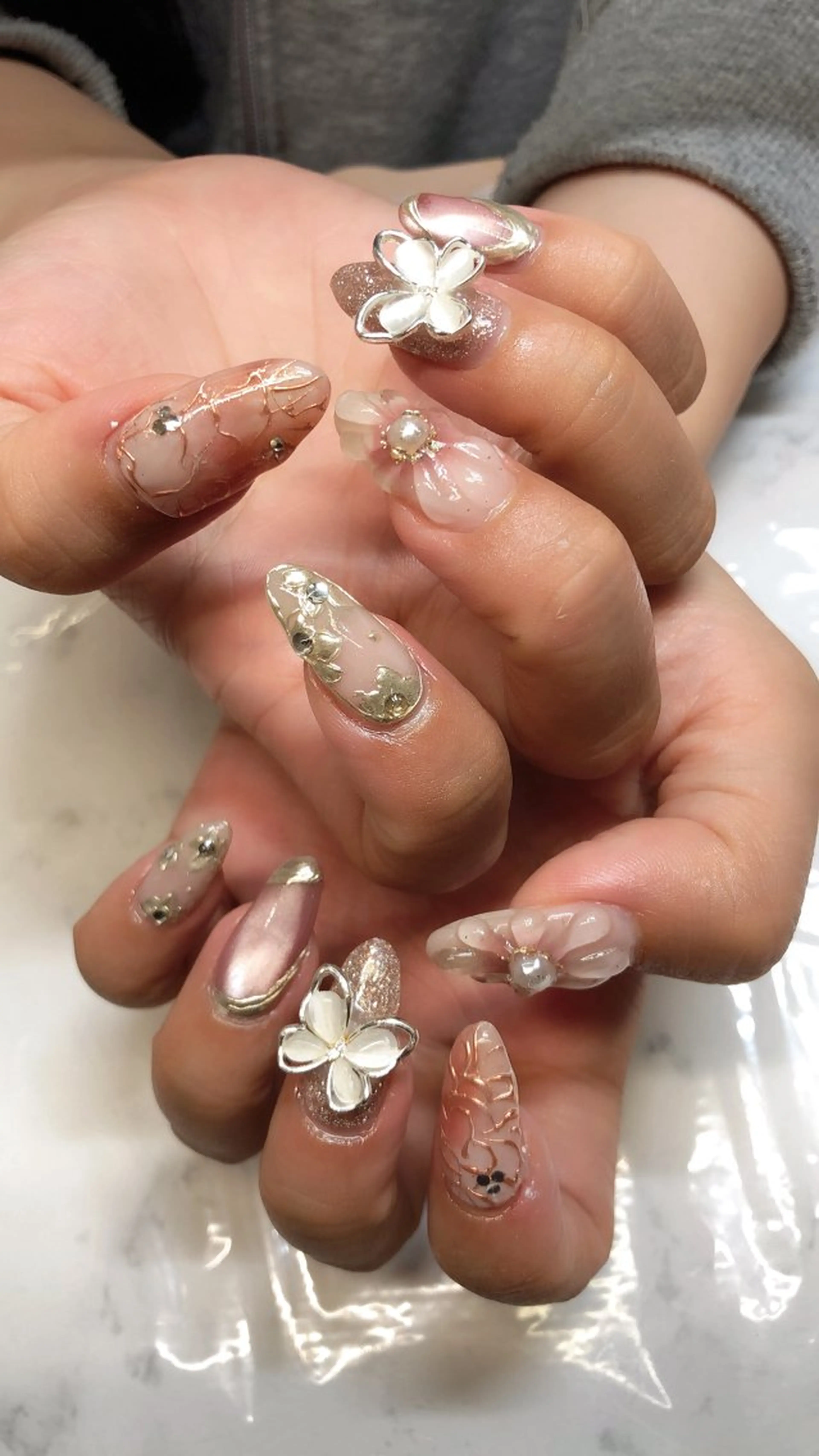 ネイル ✨アン ミユ✨のネイルデザイン