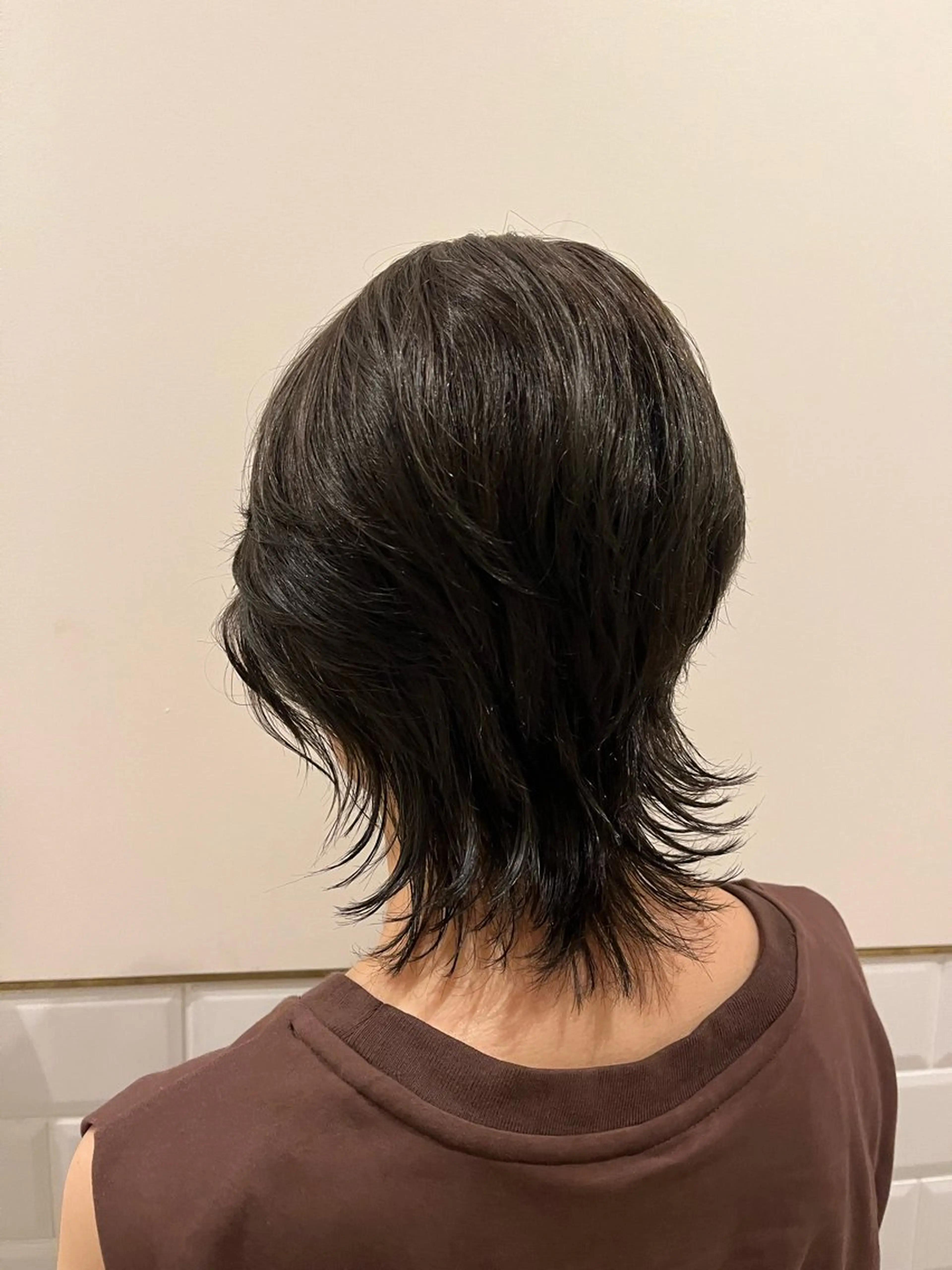 ミディアム カラー 松井 七瀬のヘアスタイル
