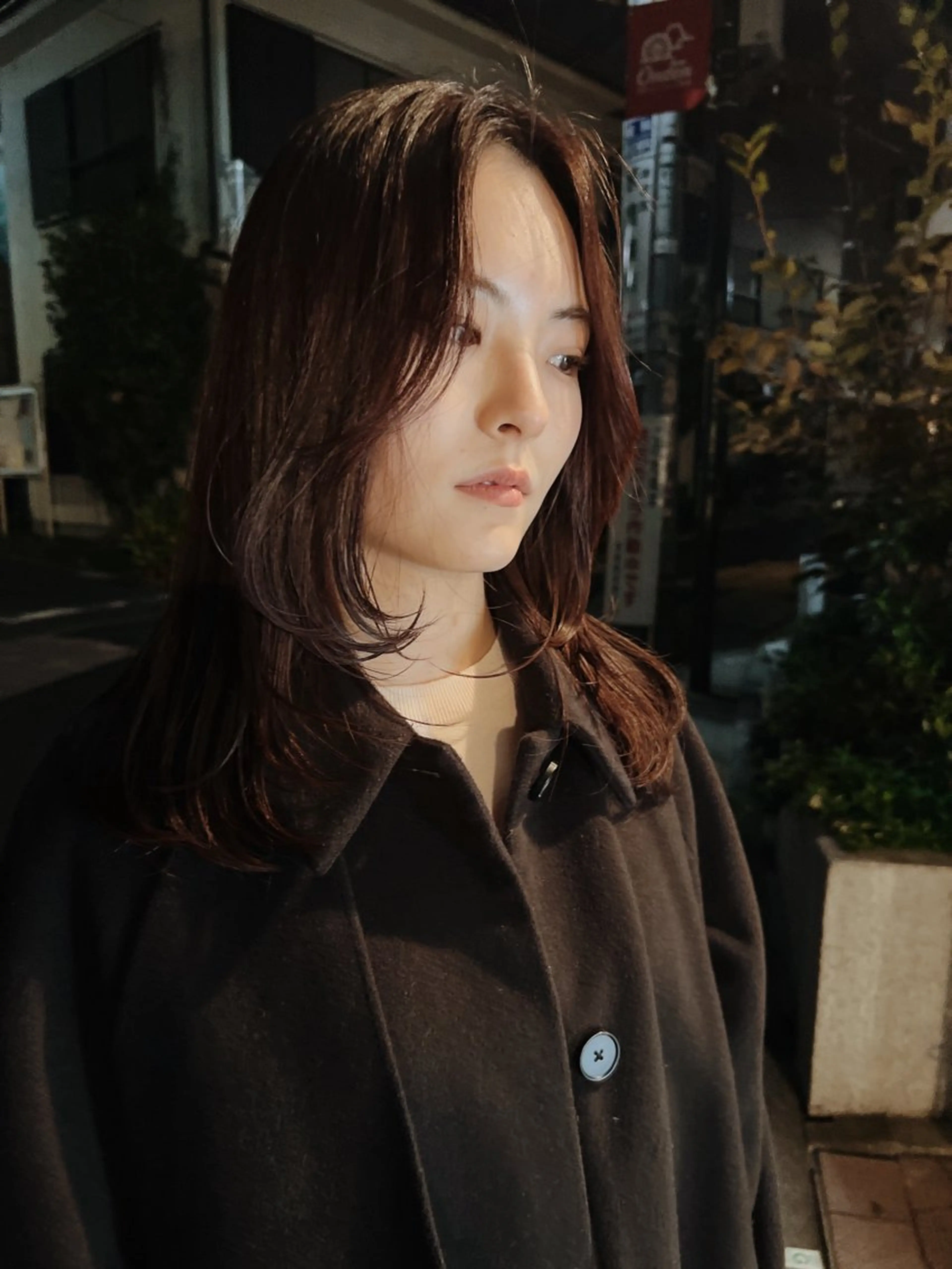 ミディアム カラー パーマ ヘアアレンジ くびれヘア 顔まわりレイヤー 韓国風ヘア くびれレイヤー レイヤーカット ショートヘア原宿 fifth コシのヘアスタイル