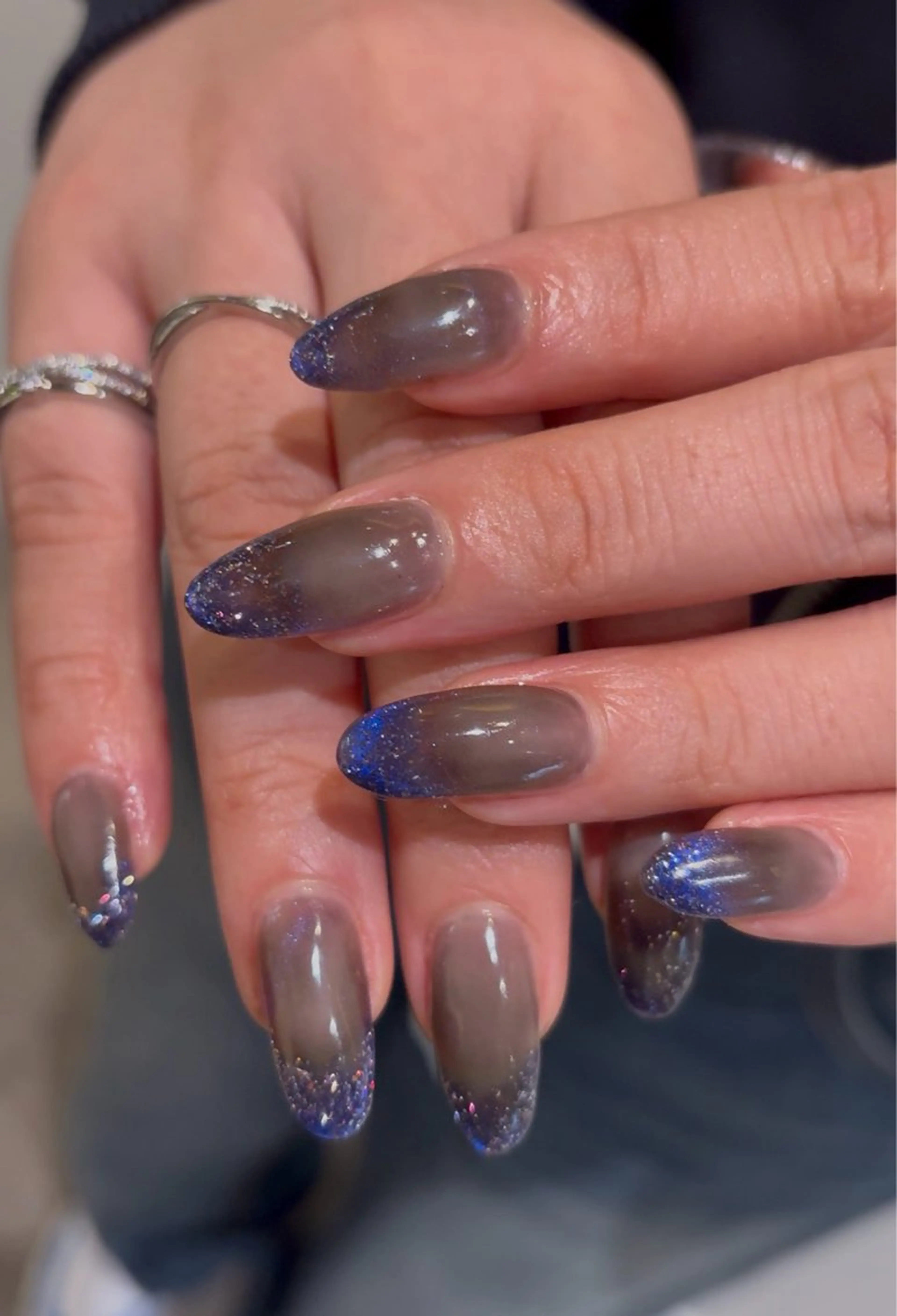 ネイル フラッシュネイル フレンチネイル マグネットネイル マグネットフレンチ モンタナ nailのネイルデザイン