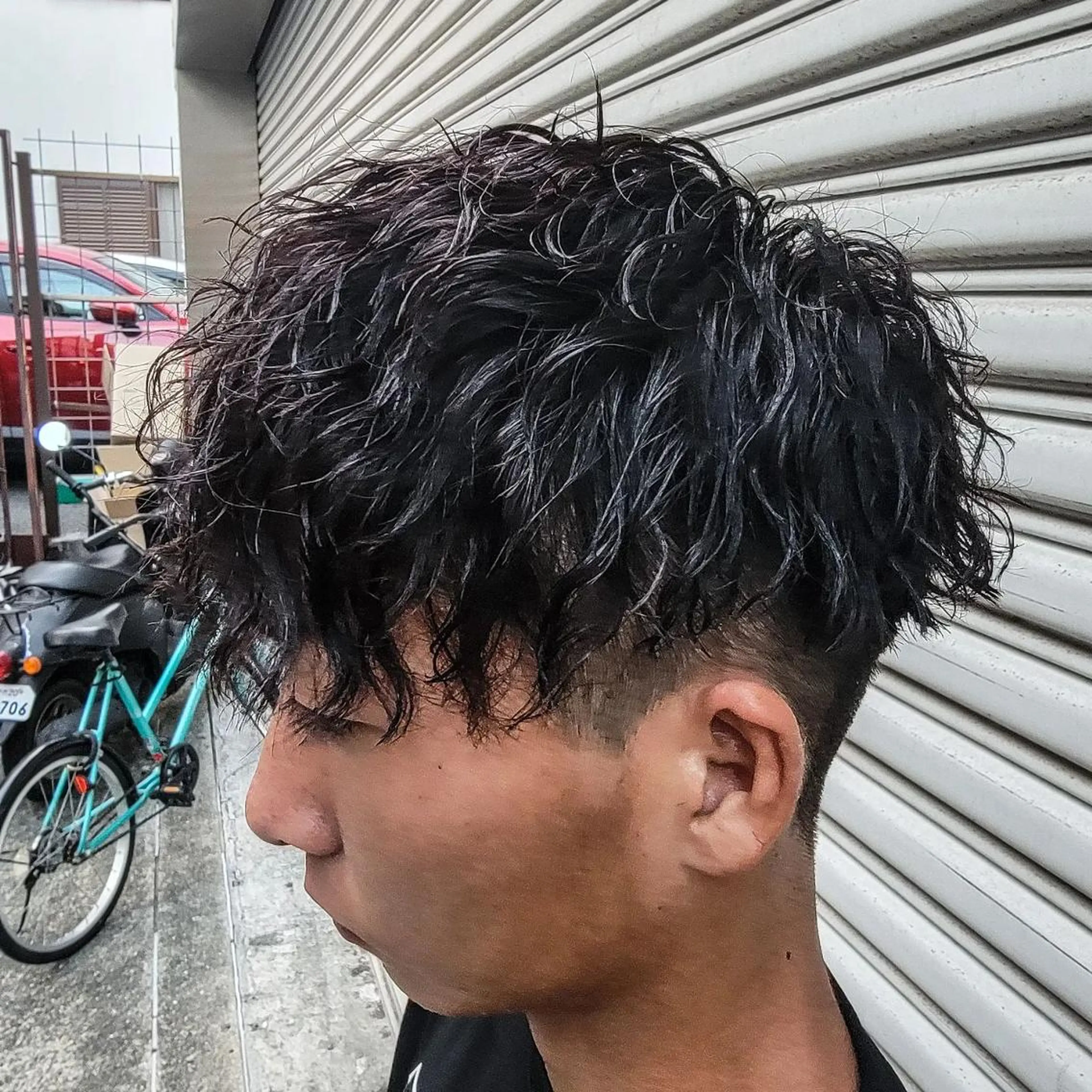メンズ メンズパーマ メンズツイストパーマ 波巻きパーマ ツイストパーマ 特殊パーマ 片山恭兵のヘアスタイル