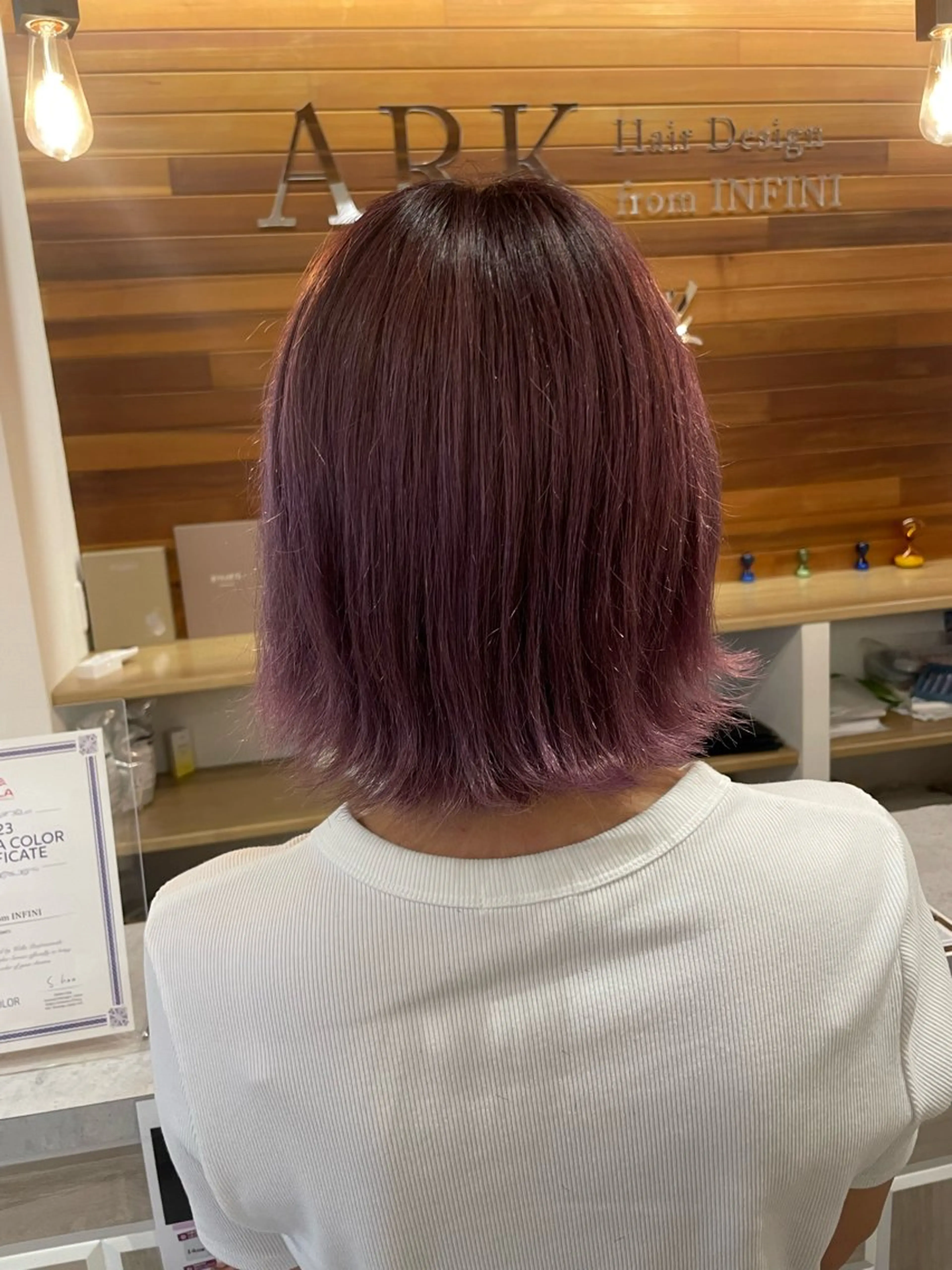 ミディアム カラー 山越 美裕樹のヘアスタイル