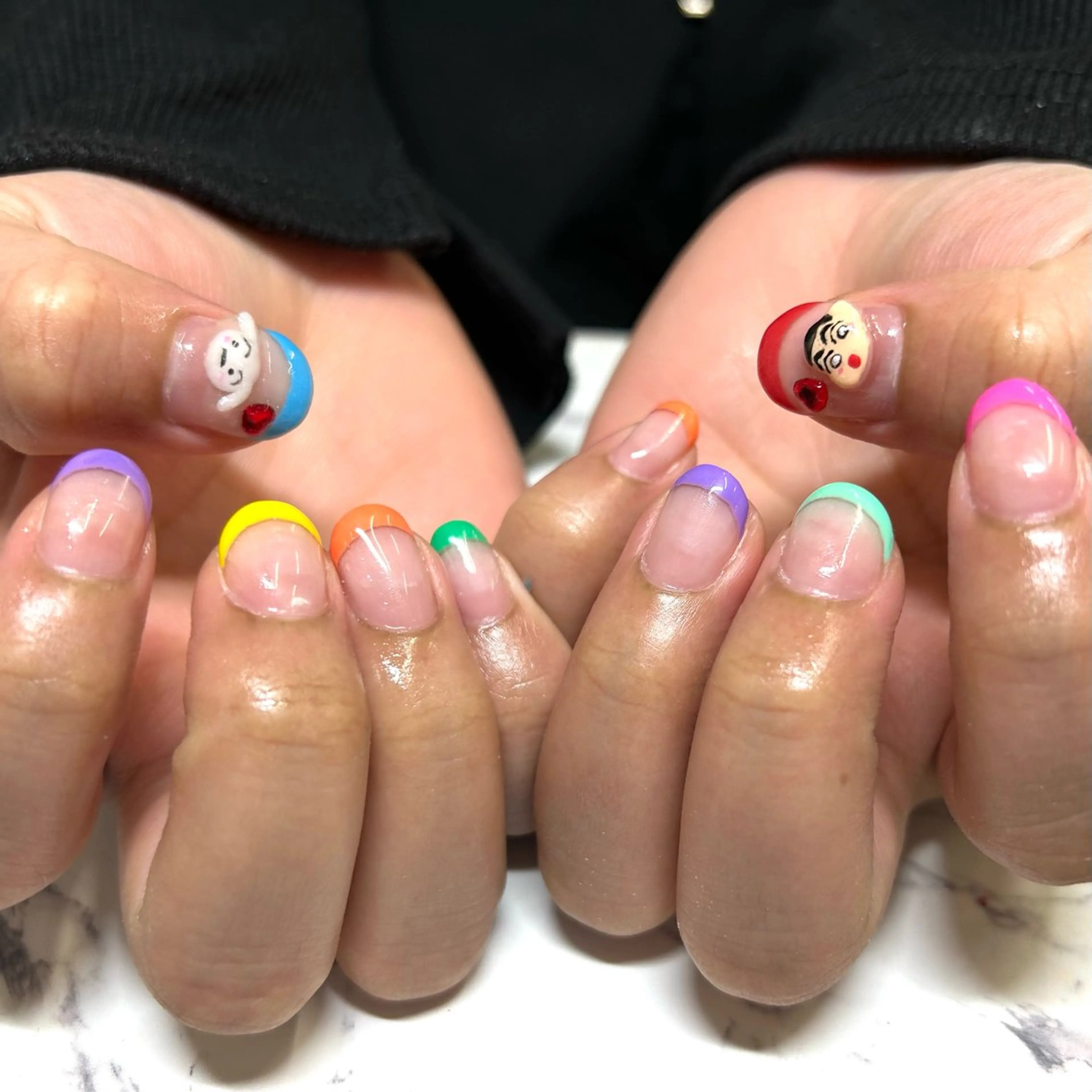 ネイル フレンチネイル ハンドネイル AIushe平井店 ななみのネイルデザイン