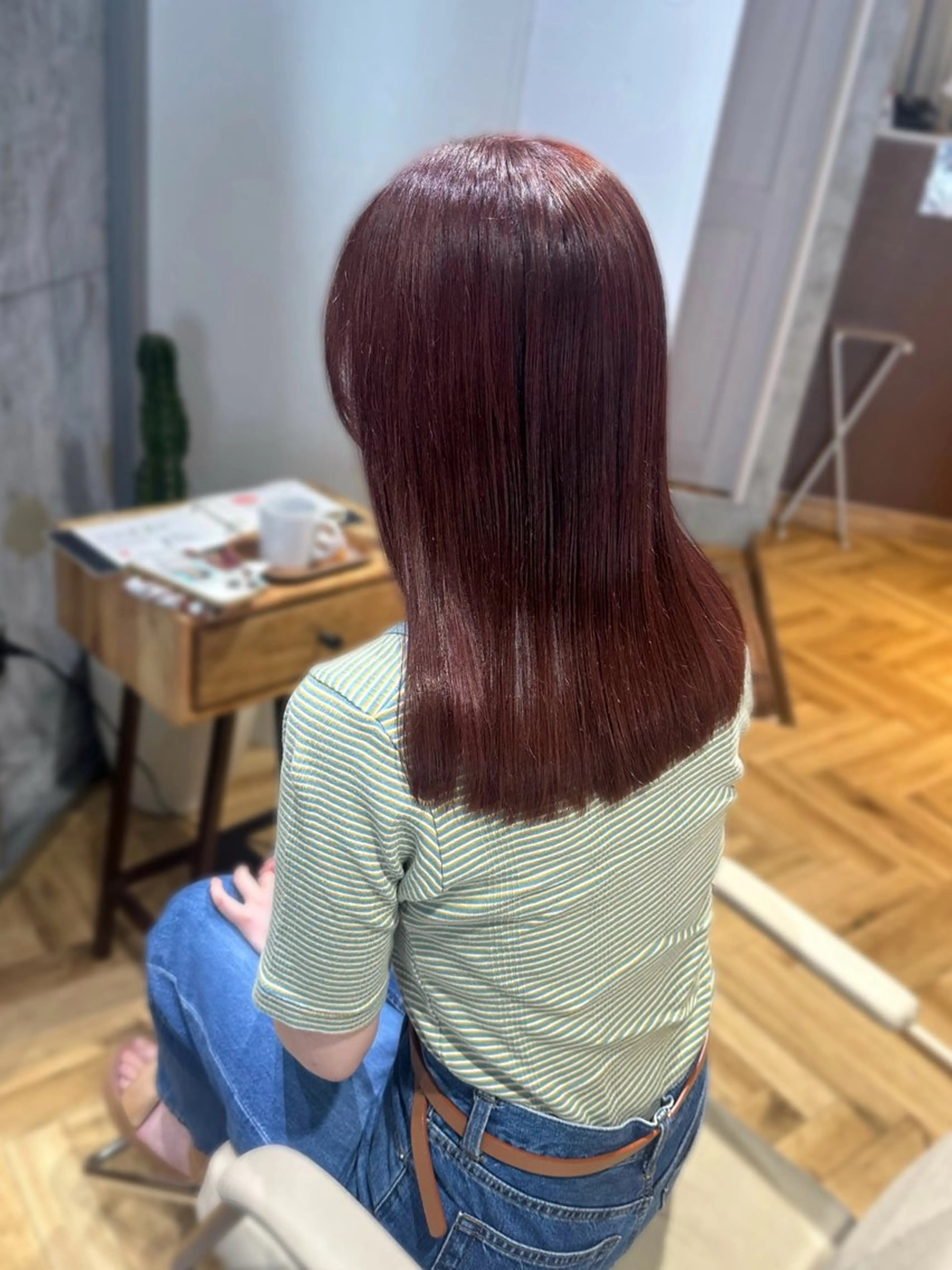 ミディアム 神崎 夢羽のヘアスタイル