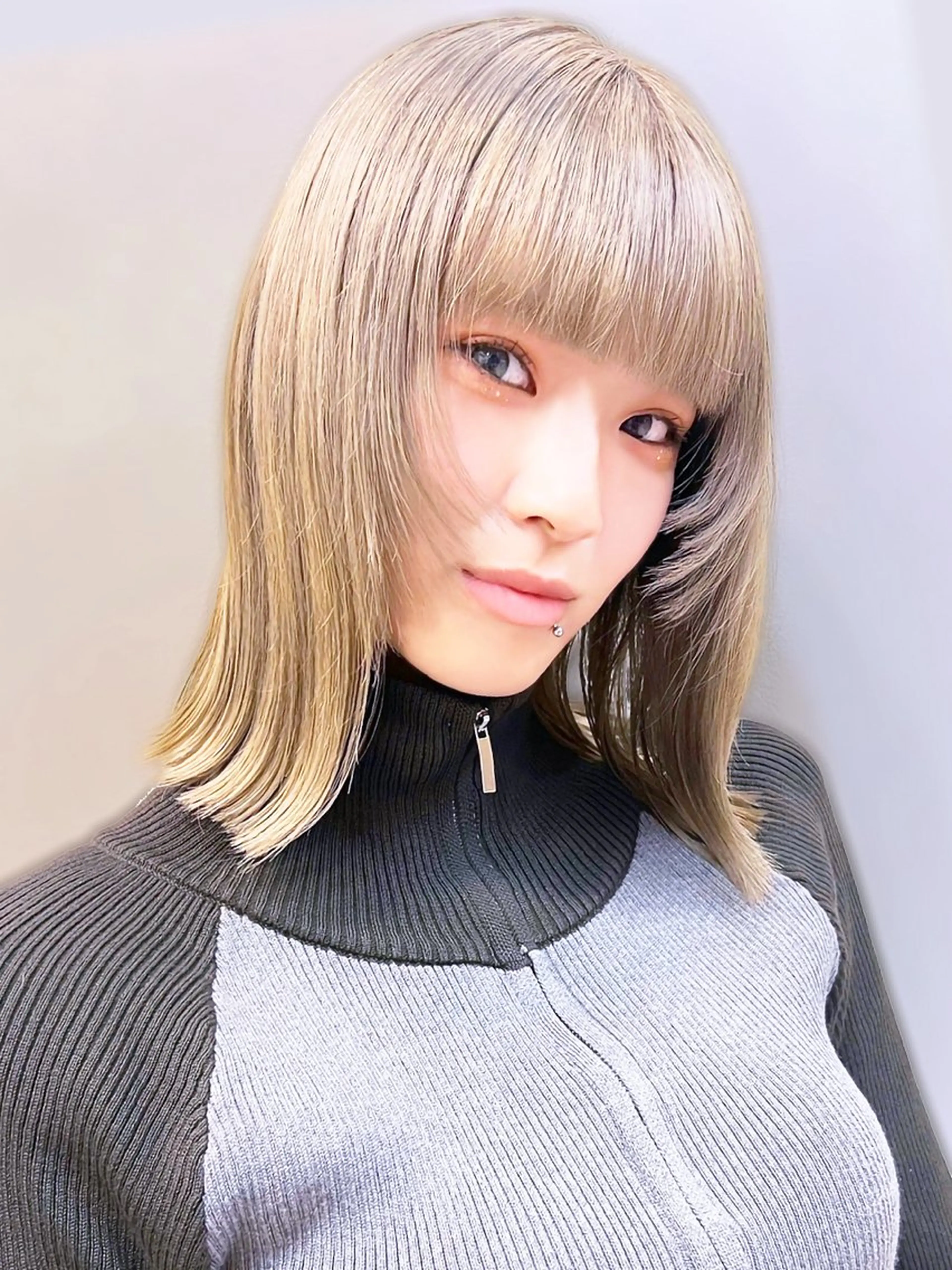 ミディアム カラー シルバー ヘアカラー トリートメント 【店長】韓国ヘア/ 美髪ケア　野沢綾馬のヘアスタイル