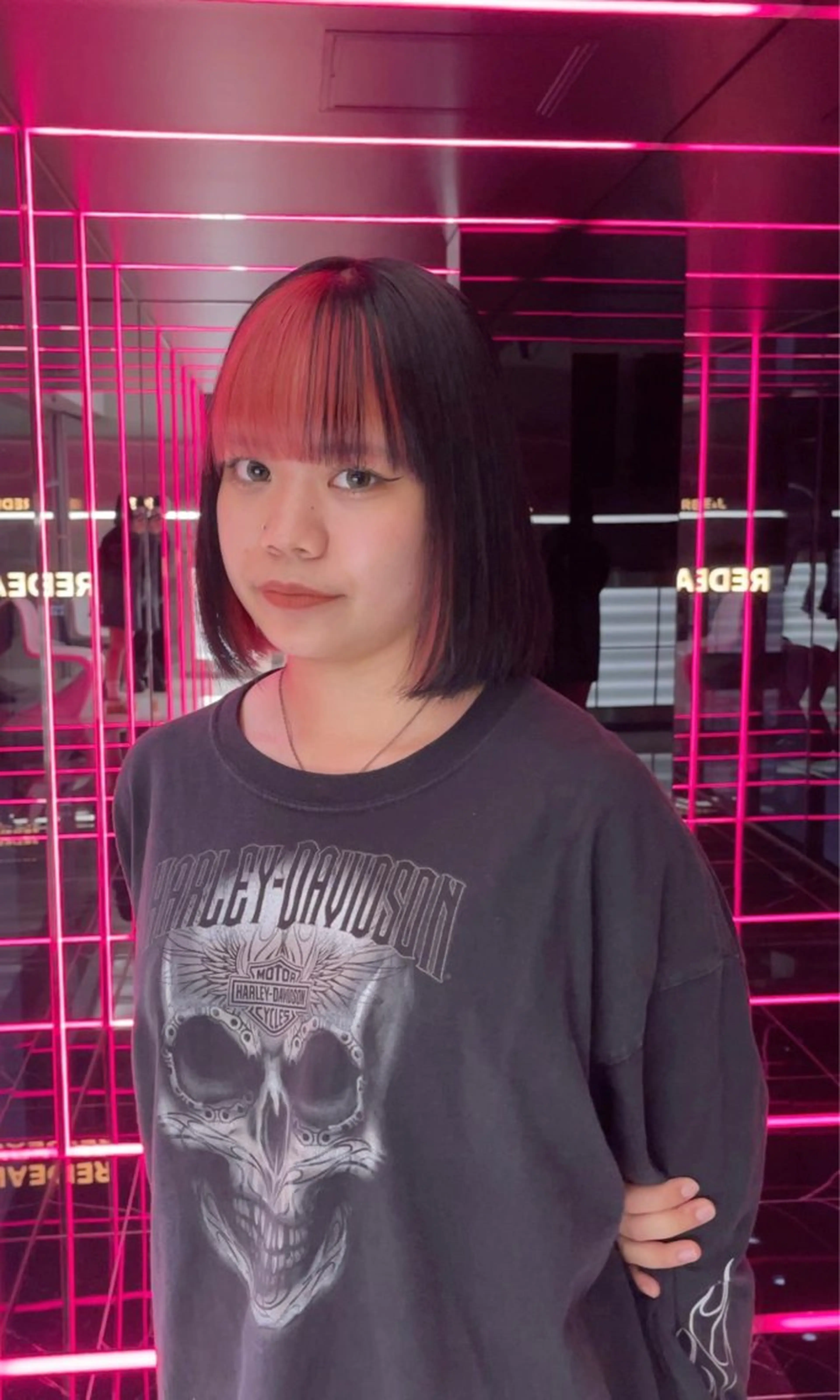 ミディアム ふかじ/複雑履歴修正 縮毛矯正ブリーチのヘアスタイル